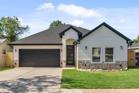922 E Arlington Avenue Fort Worth TX 76104
