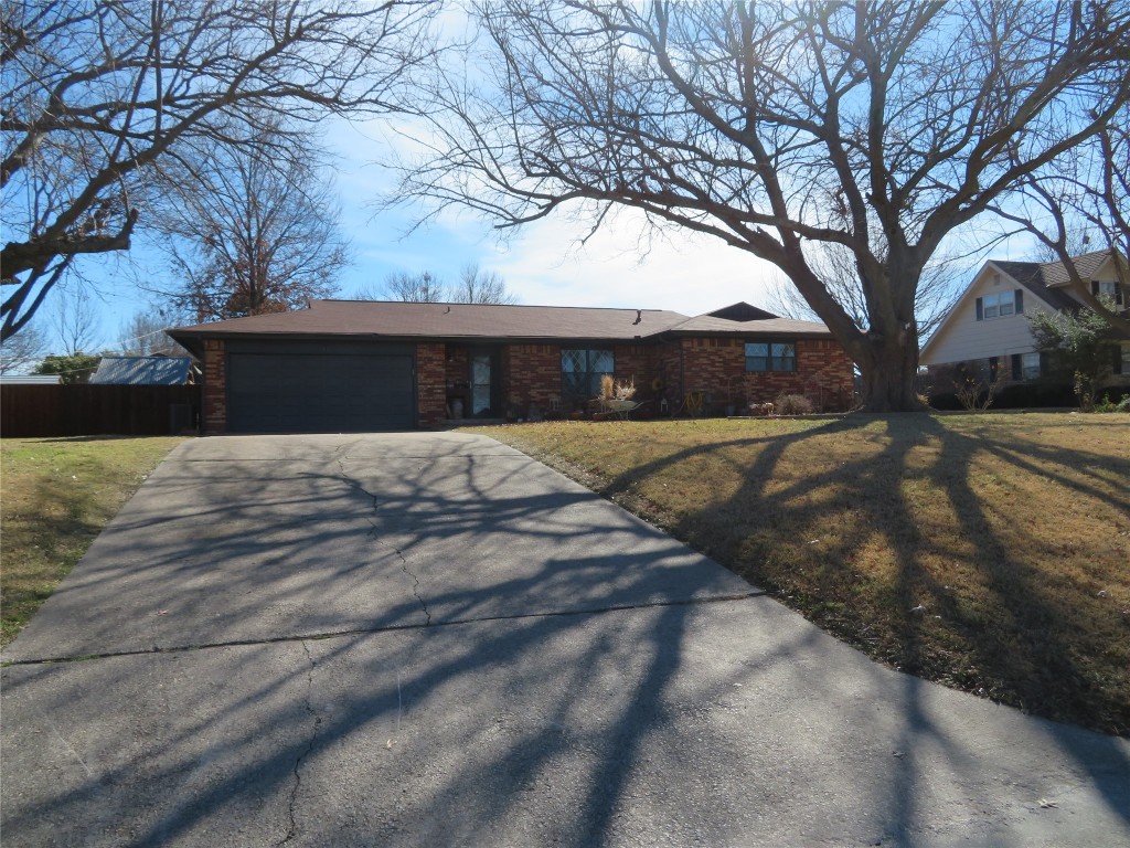 503 Gallia Street Bowie TX 76230