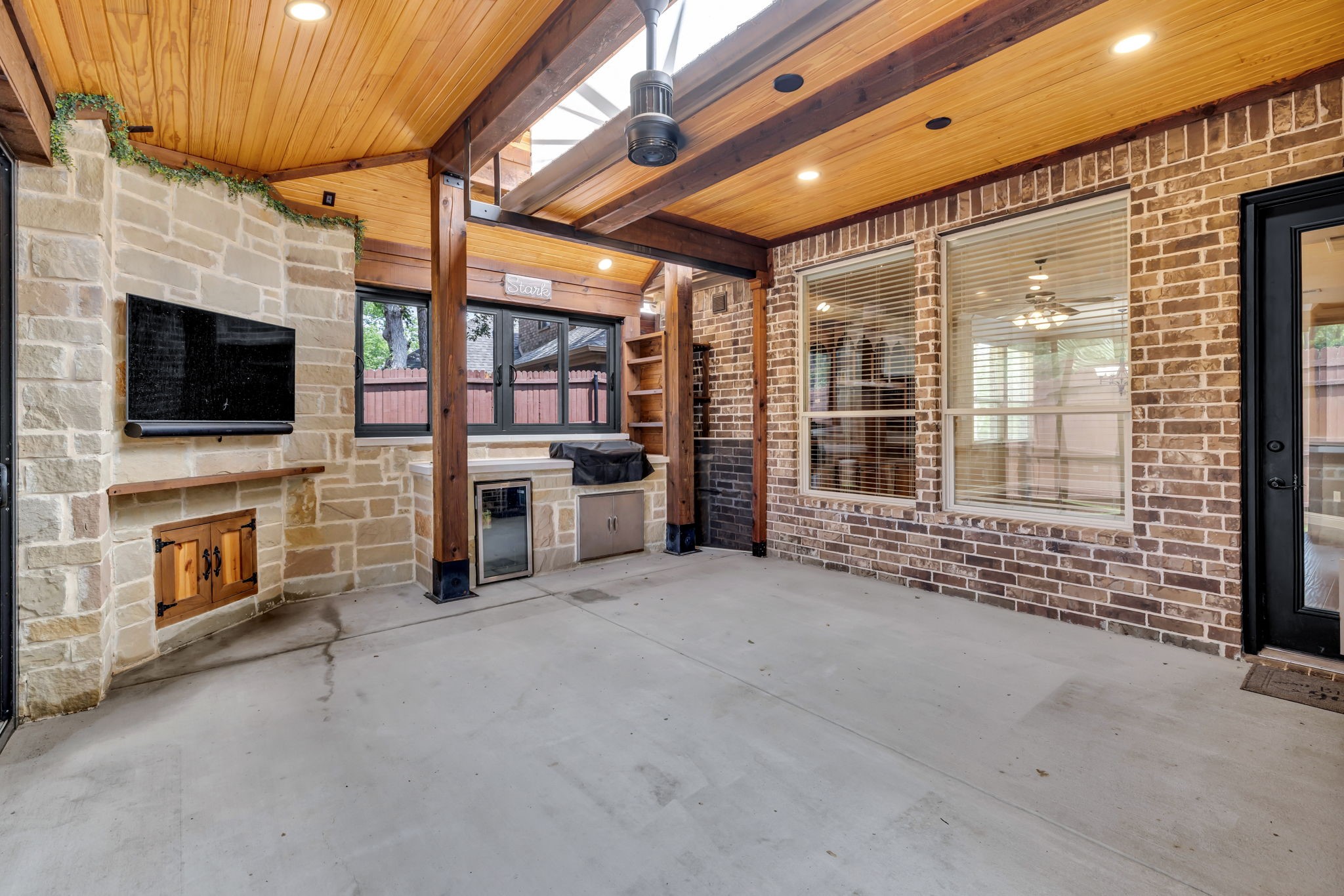 7401 Park Place Drive North Richland Hills TX 76182