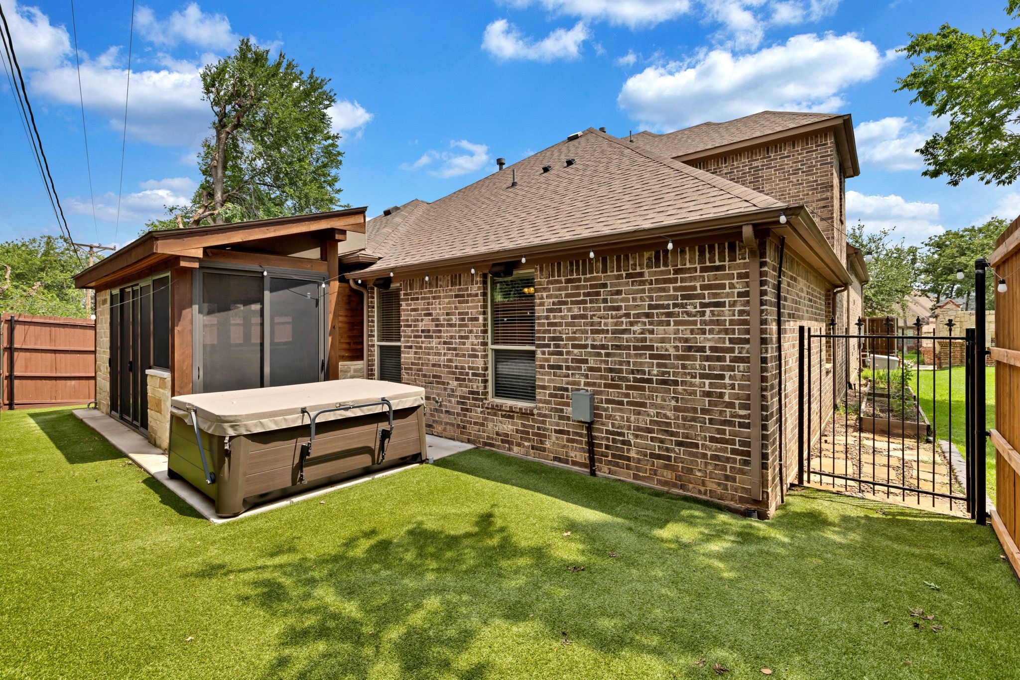 7401 Park Place Drive North Richland Hills TX 76182