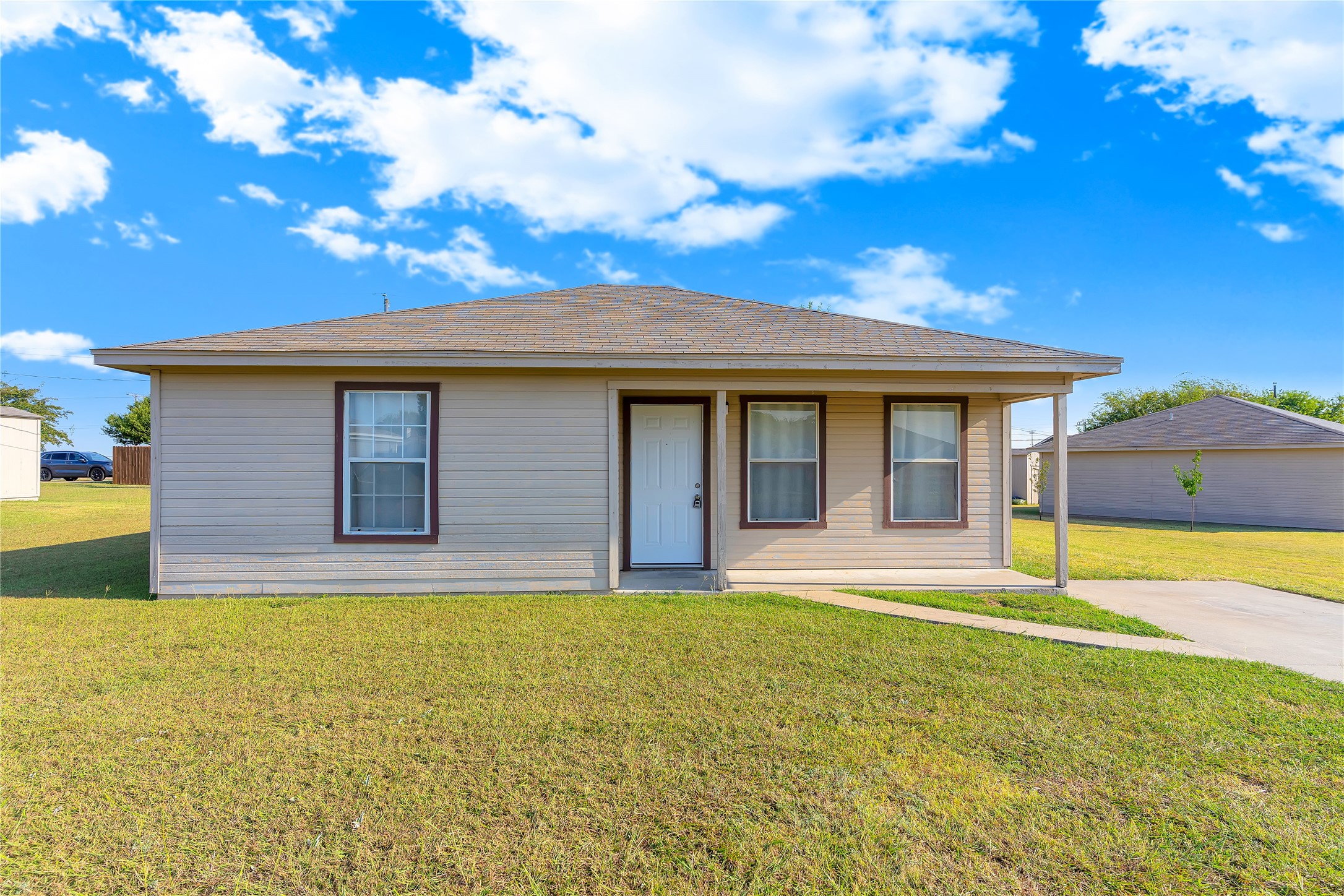 1706 Overland Drive Cleburne TX 76033