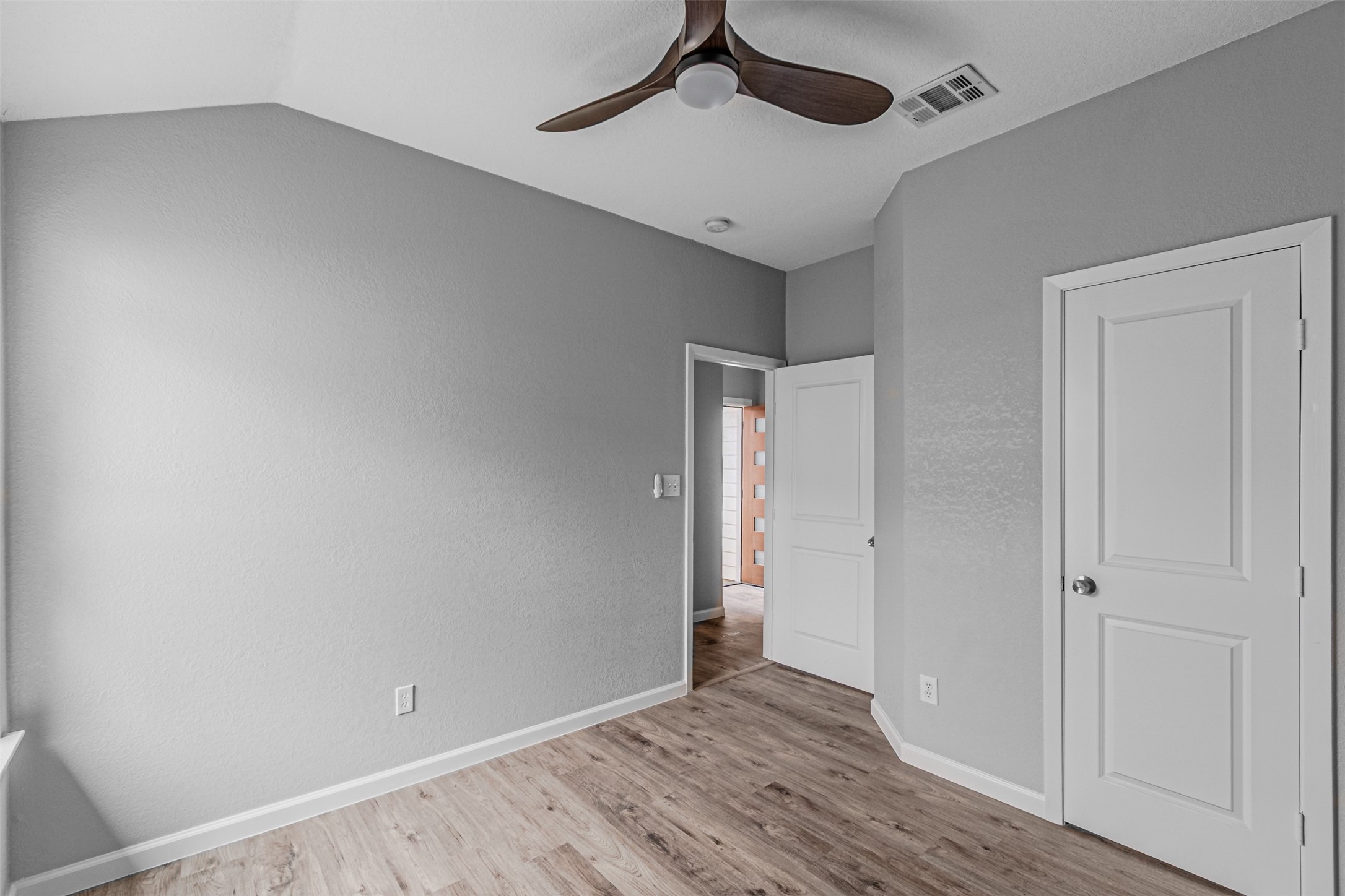 4533 Forest Glen Drive Forest Hill TX 76119