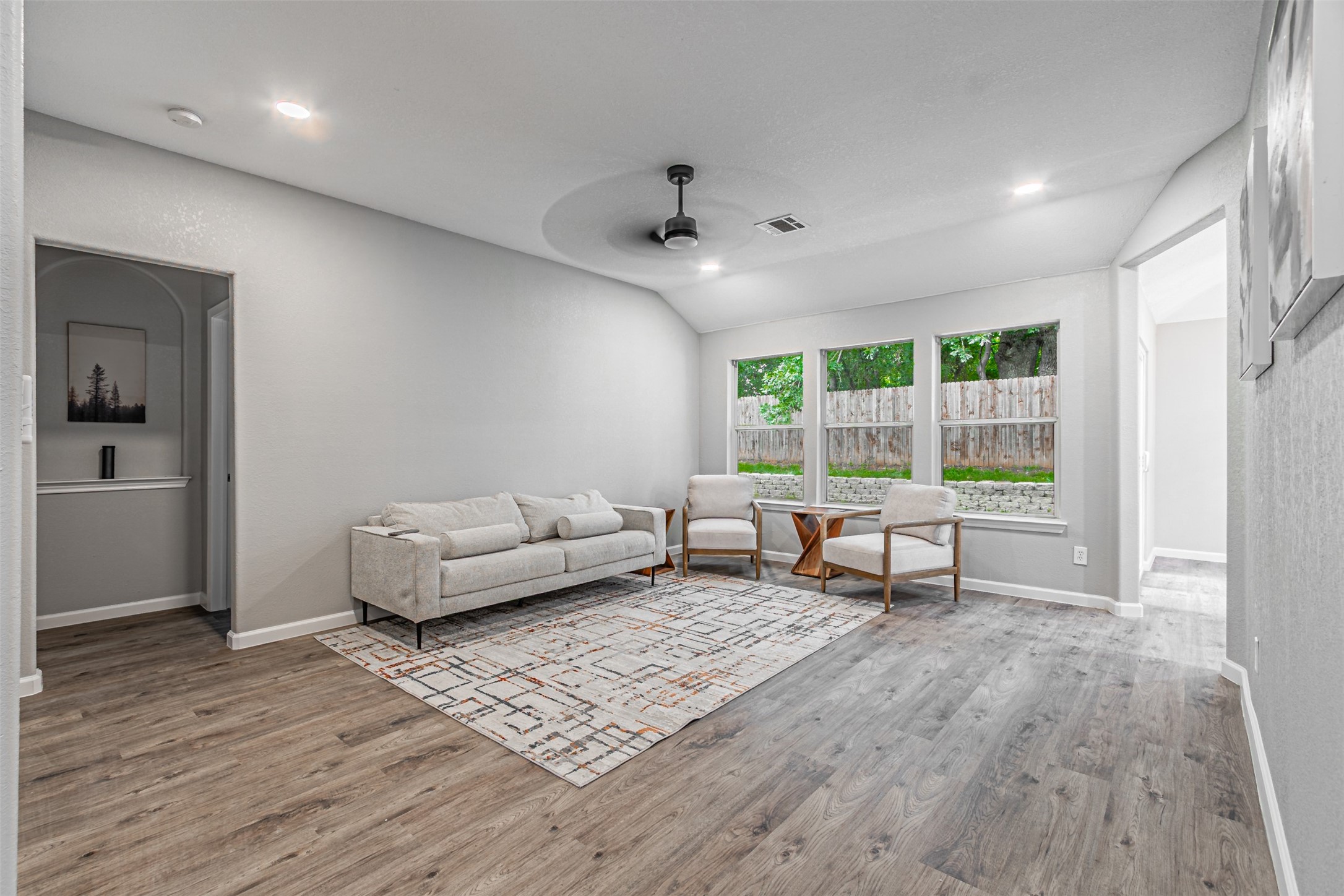 4533 Forest Glen Drive Forest Hill TX 76119