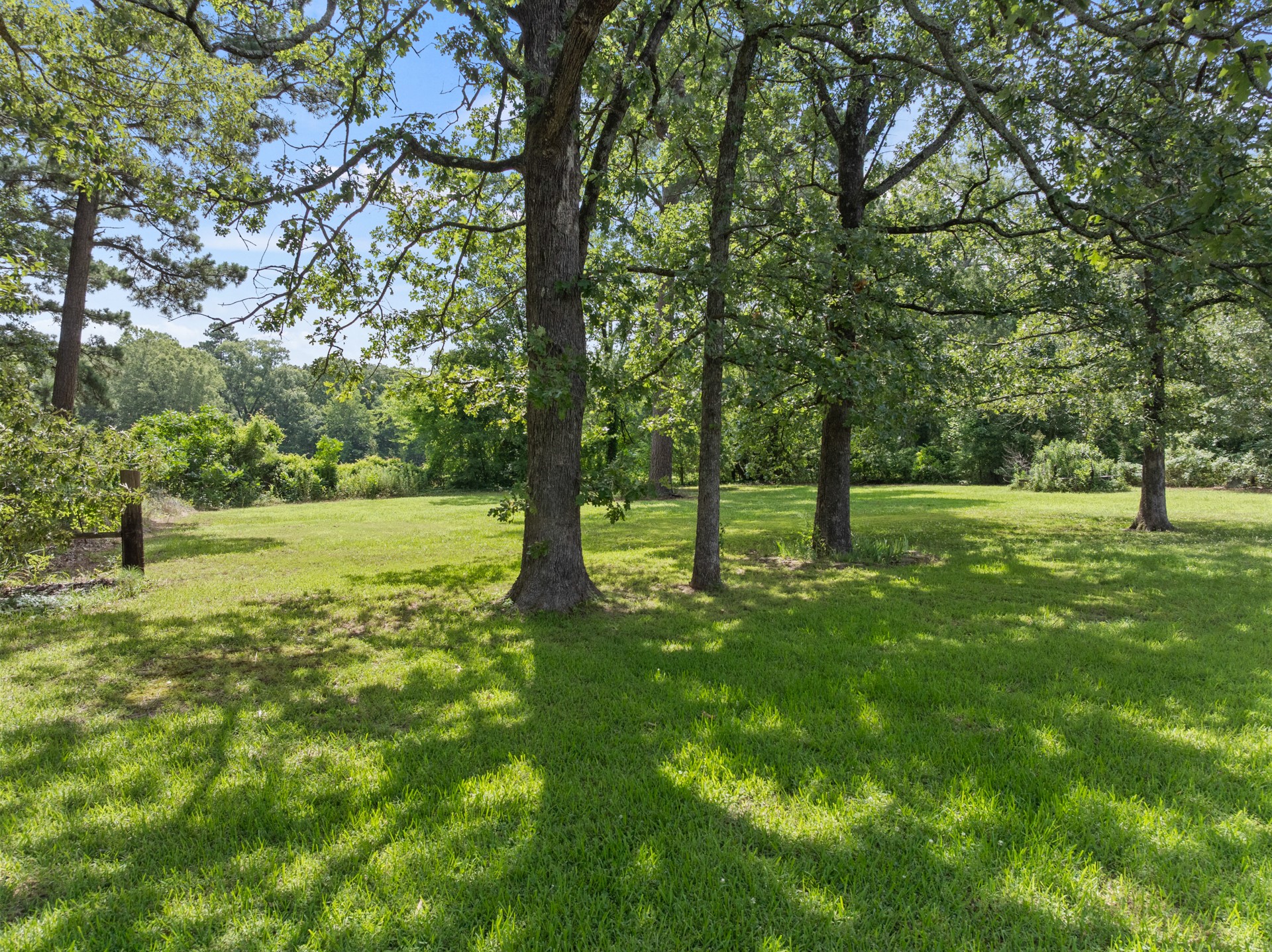 191 Fm 44 E De Kalb TX 75559