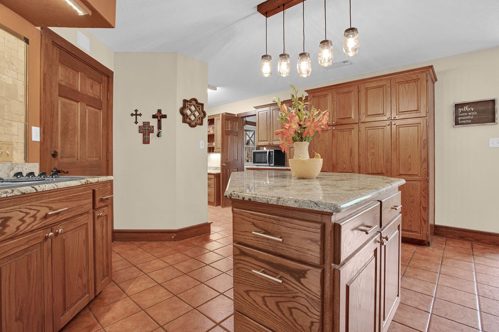 1363 Bridle Path Lane Hideaway TX 75771