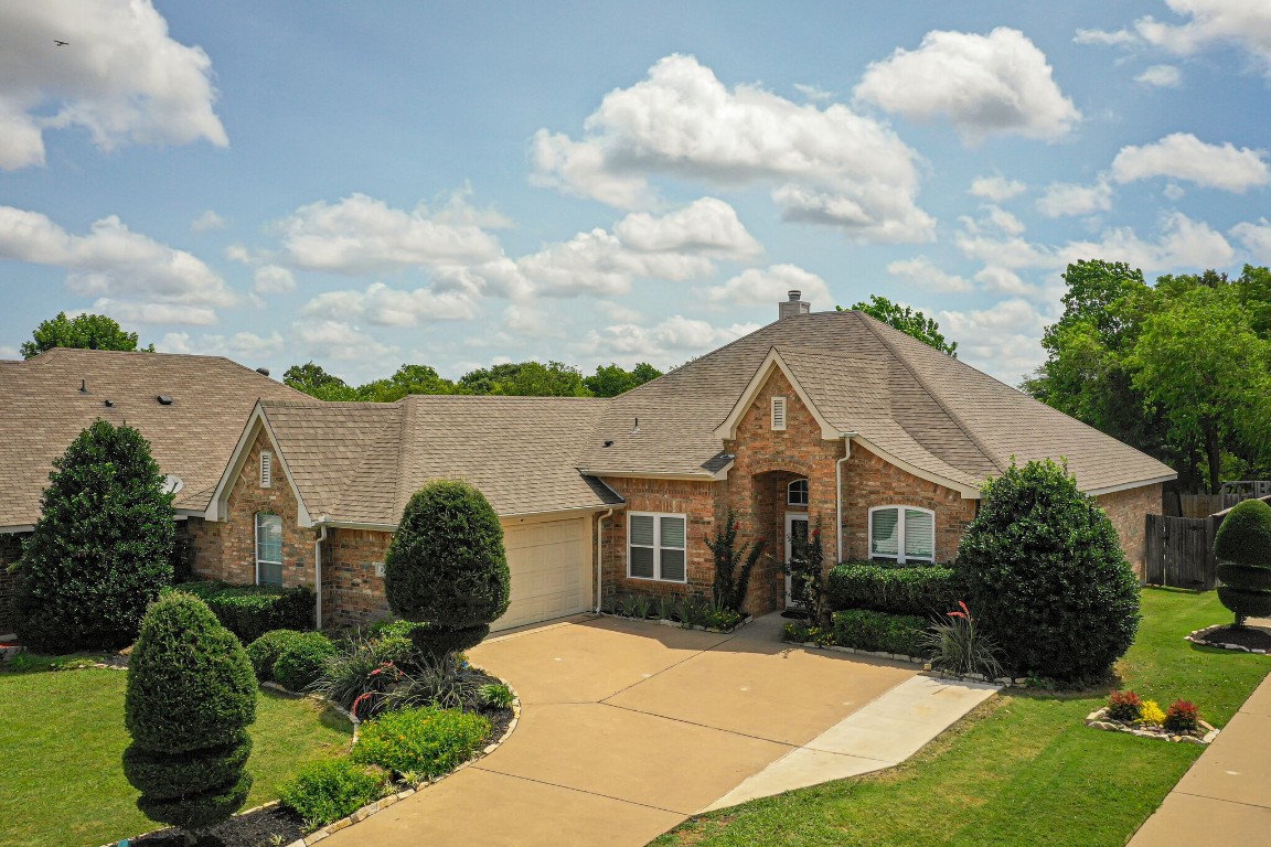 923 Hidden Lake Drive Burleson TX 76028