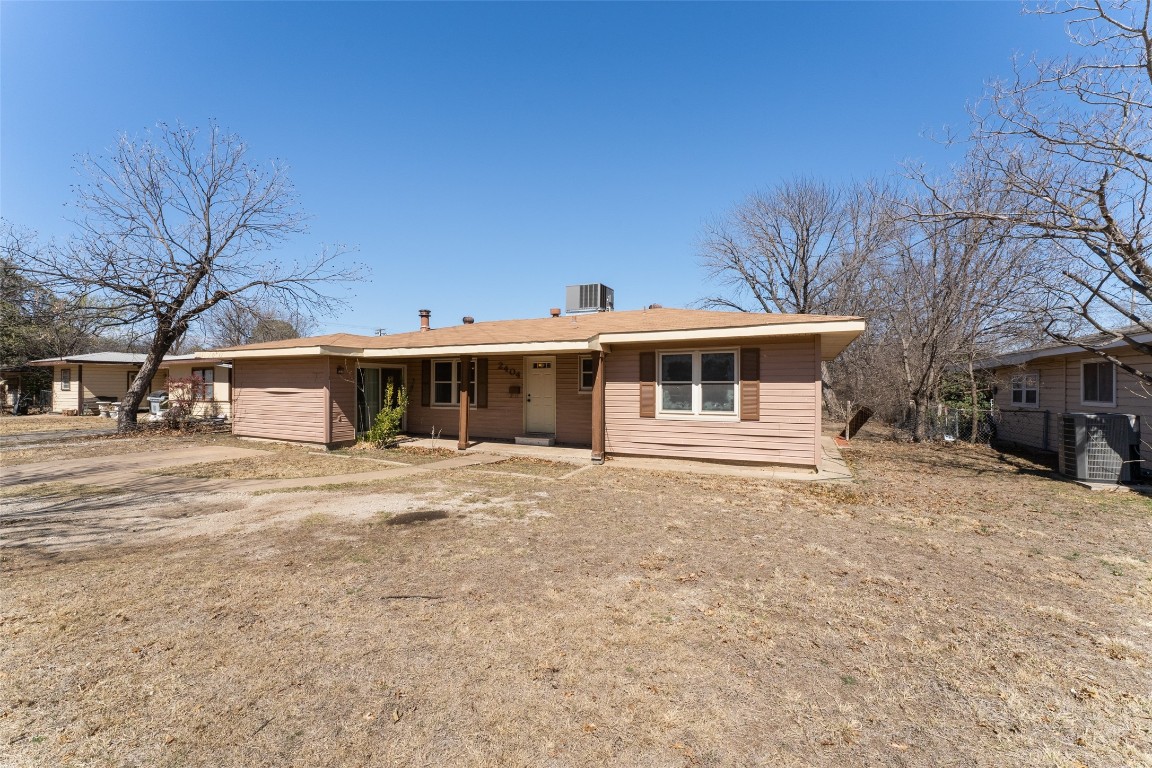 2404 Belmeade Street Brownwood TX 76801
