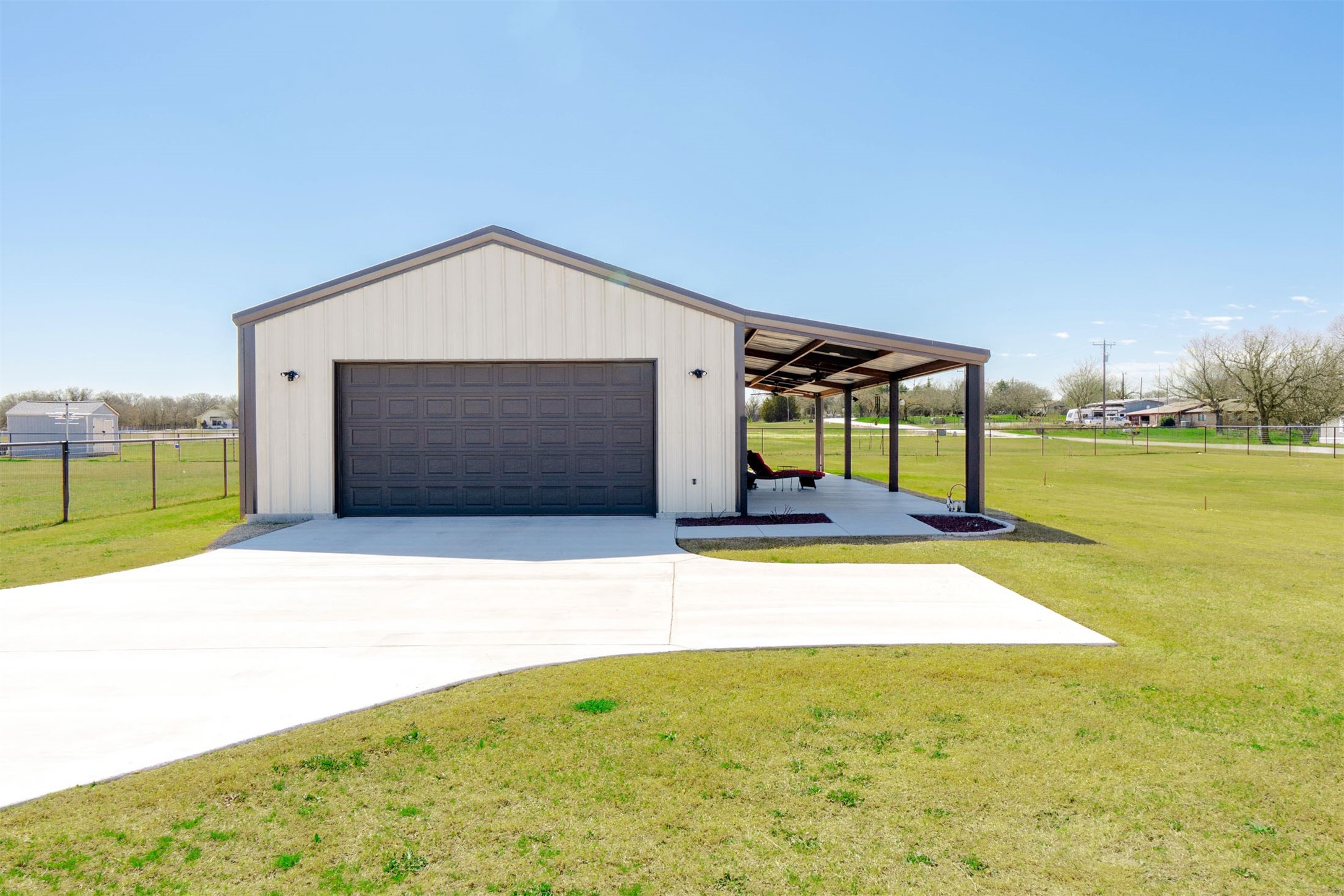 849 County Road 4764 Boyd TX 76023