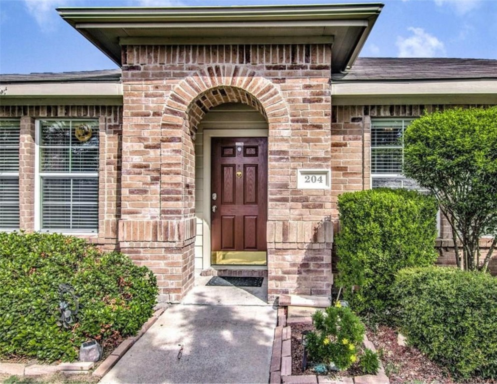 204 Independence Trail Forney TX 75126