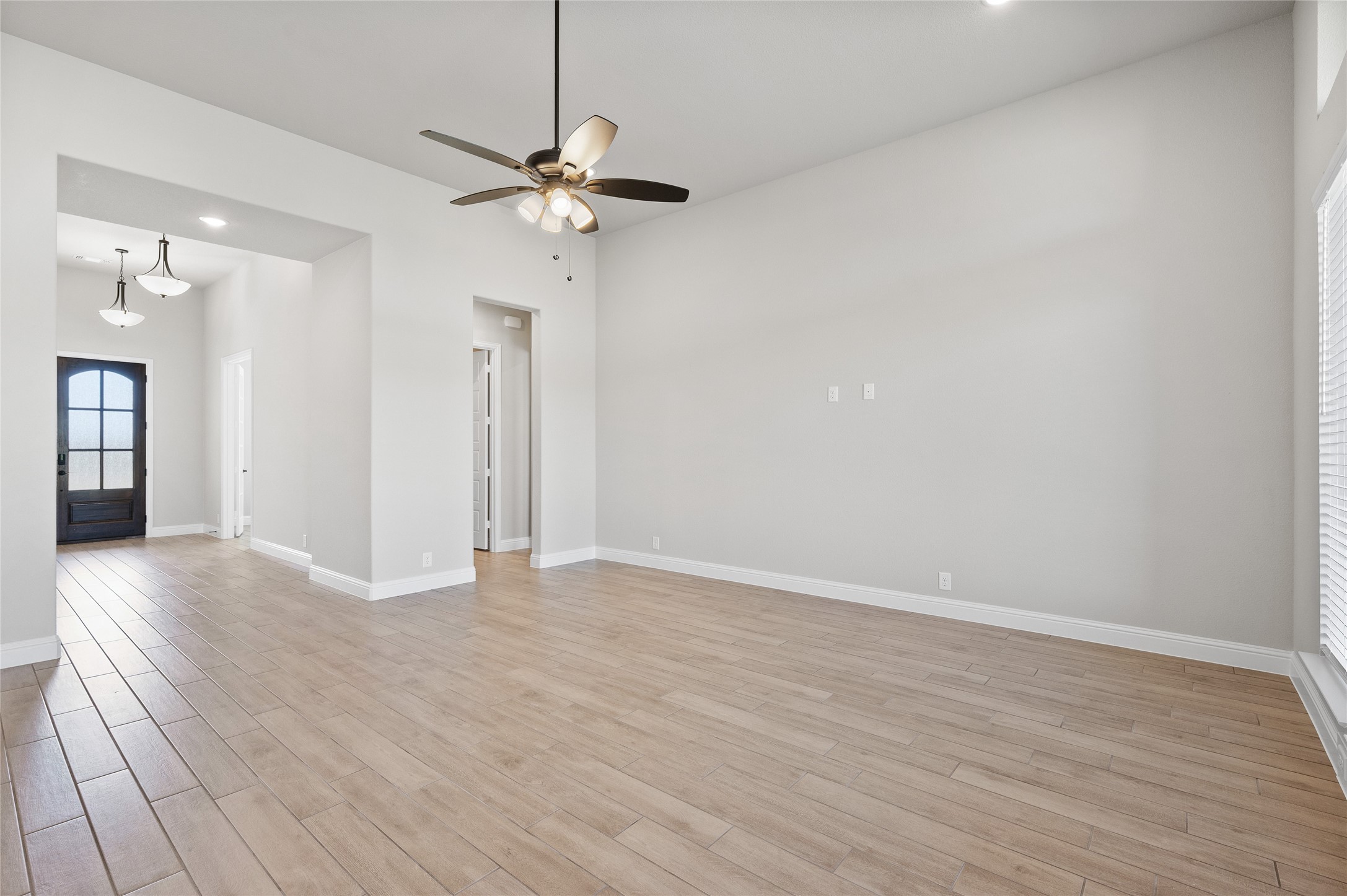 54 Beech Street Van Alstyne TX 75495