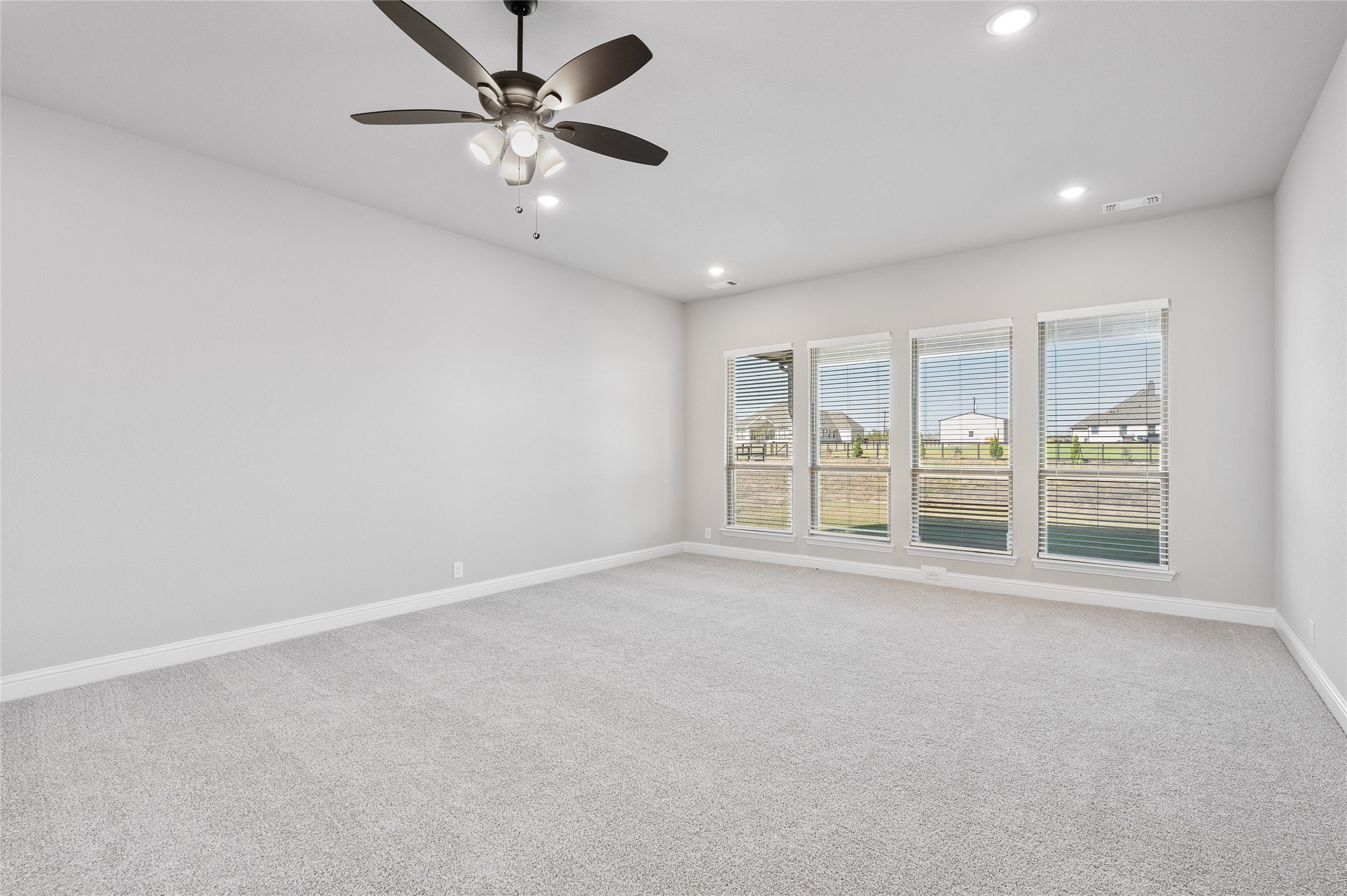 54 Beech Street Van Alstyne TX 75495