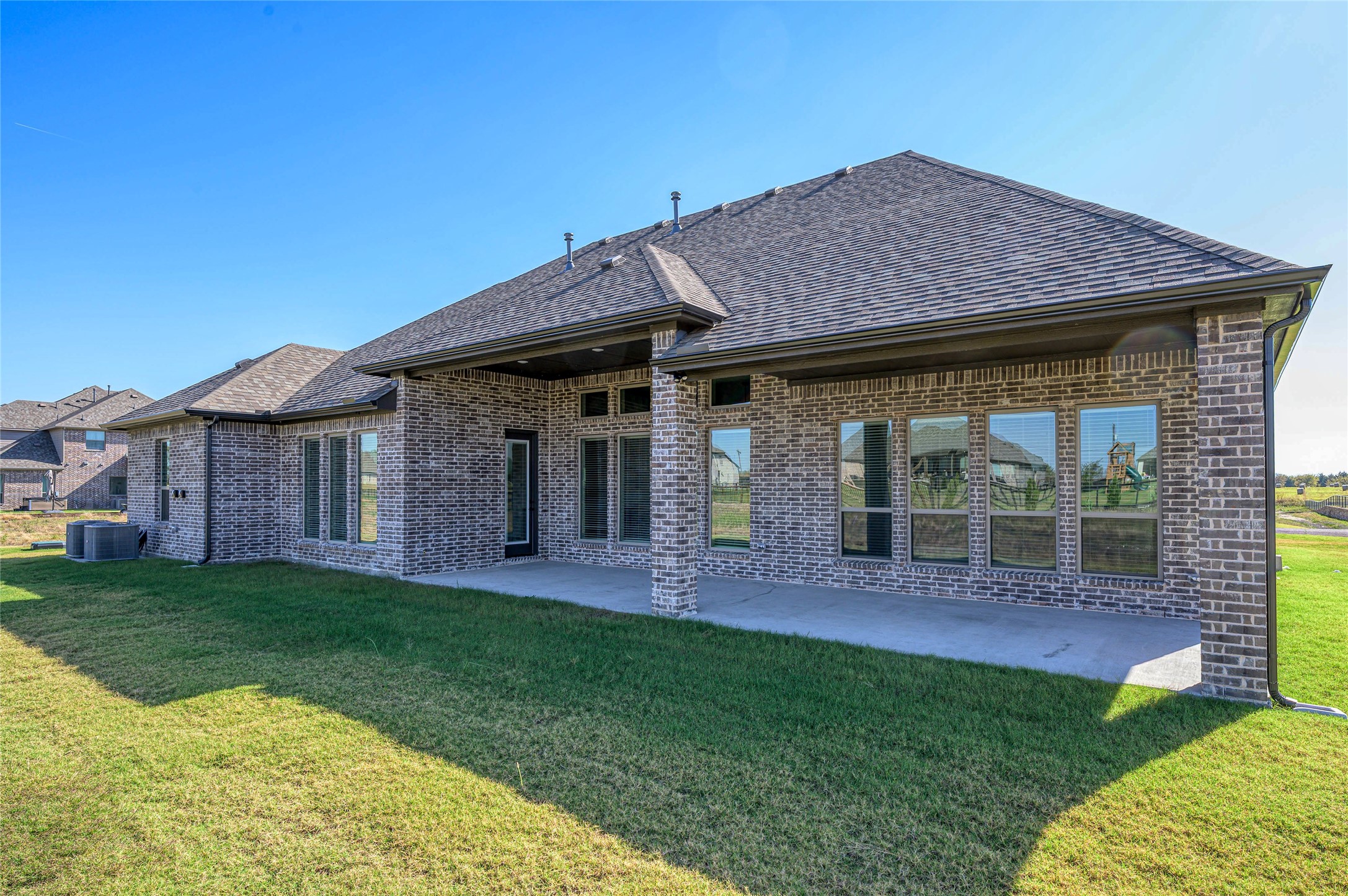 54 Beech Street Van Alstyne TX 75495