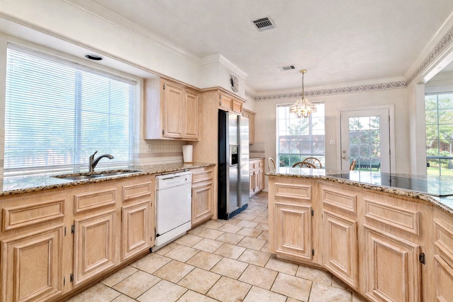 1121 Lakestream Drive Plano TX 75075