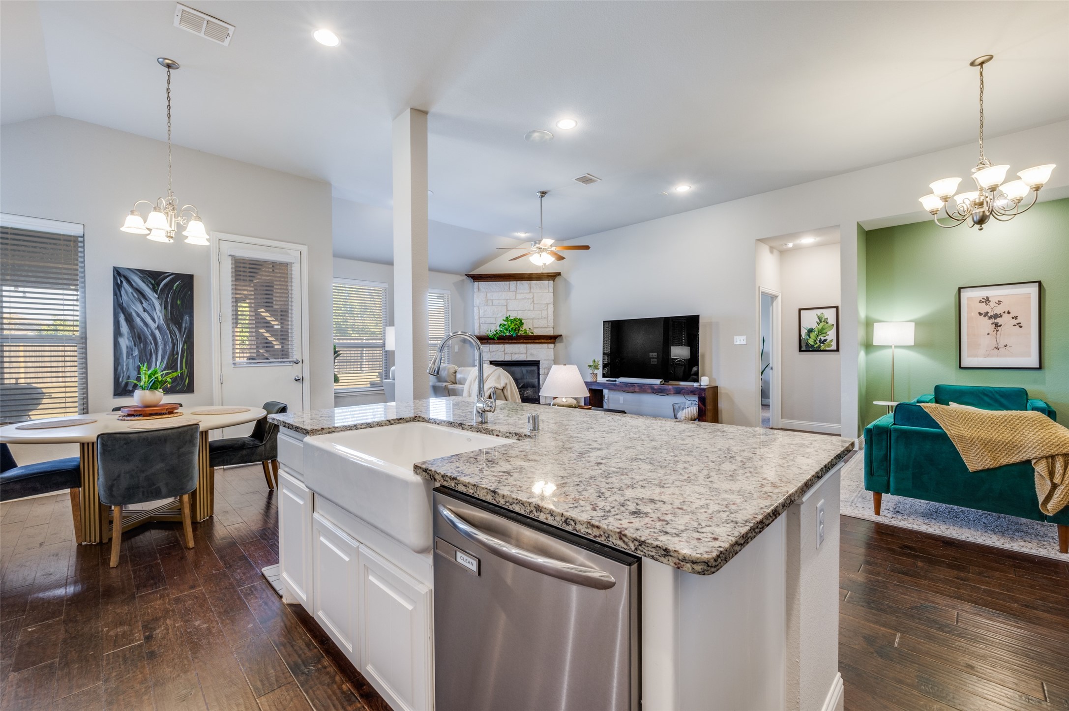 1101 Bryce Canyon Celina TX 75009