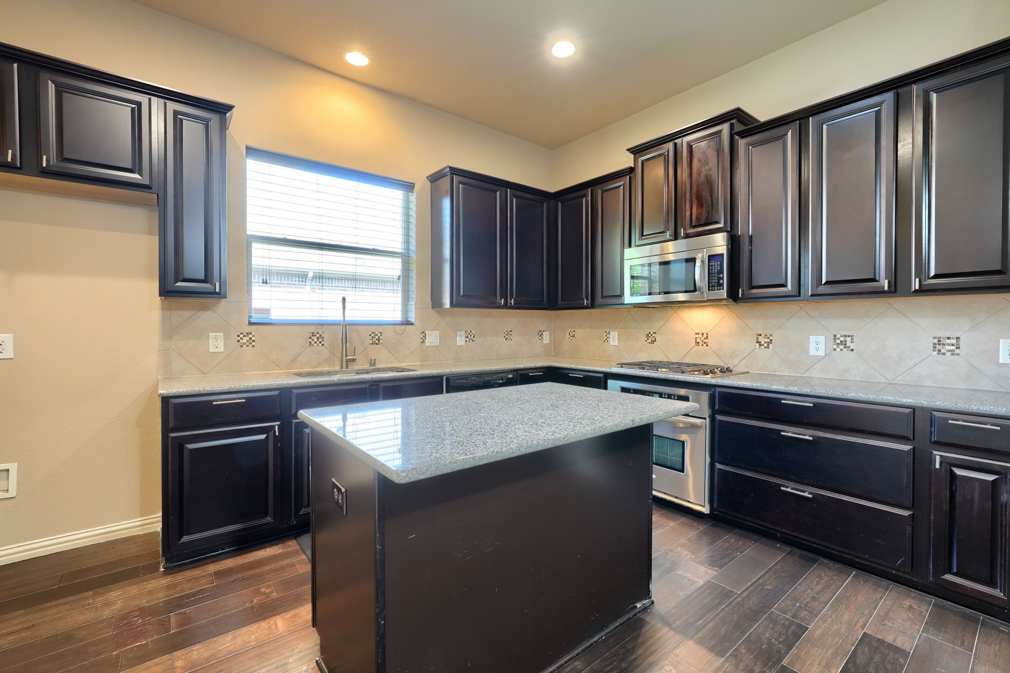12372 Payne Street Frisco TX 75033