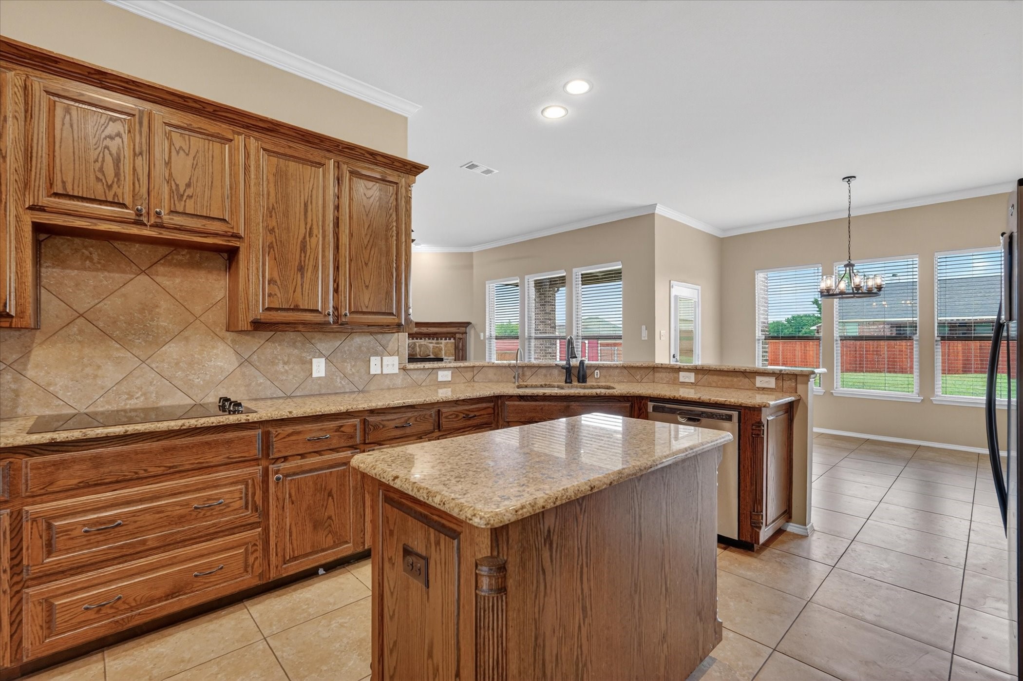 1741 Pine Drive Midlothian TX 76065