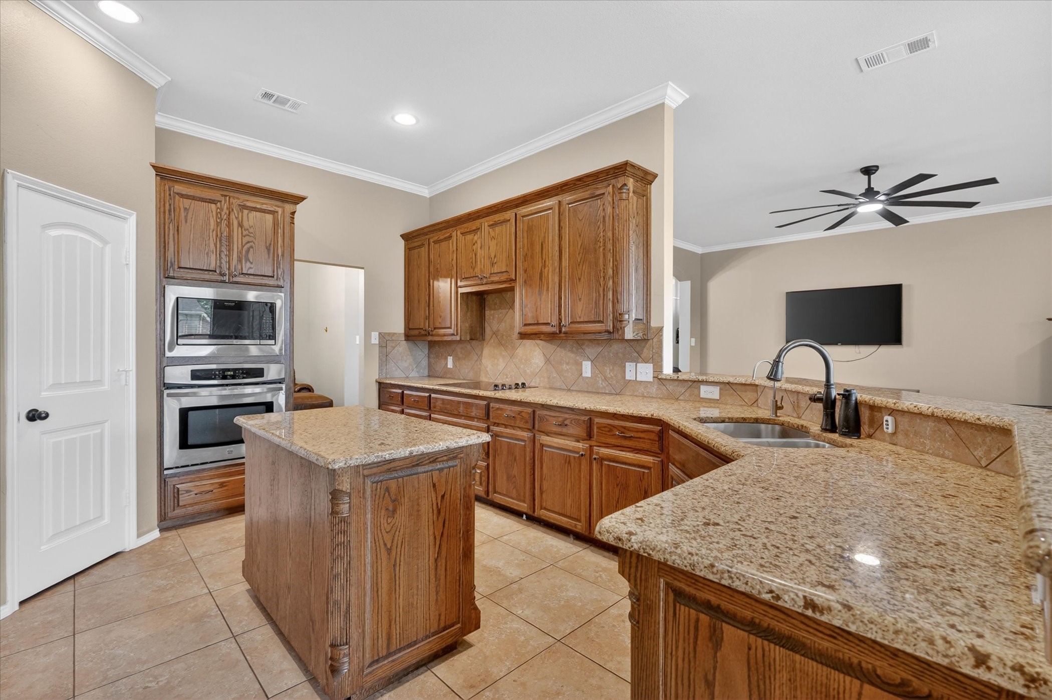 1741 Pine Drive Midlothian TX 76065