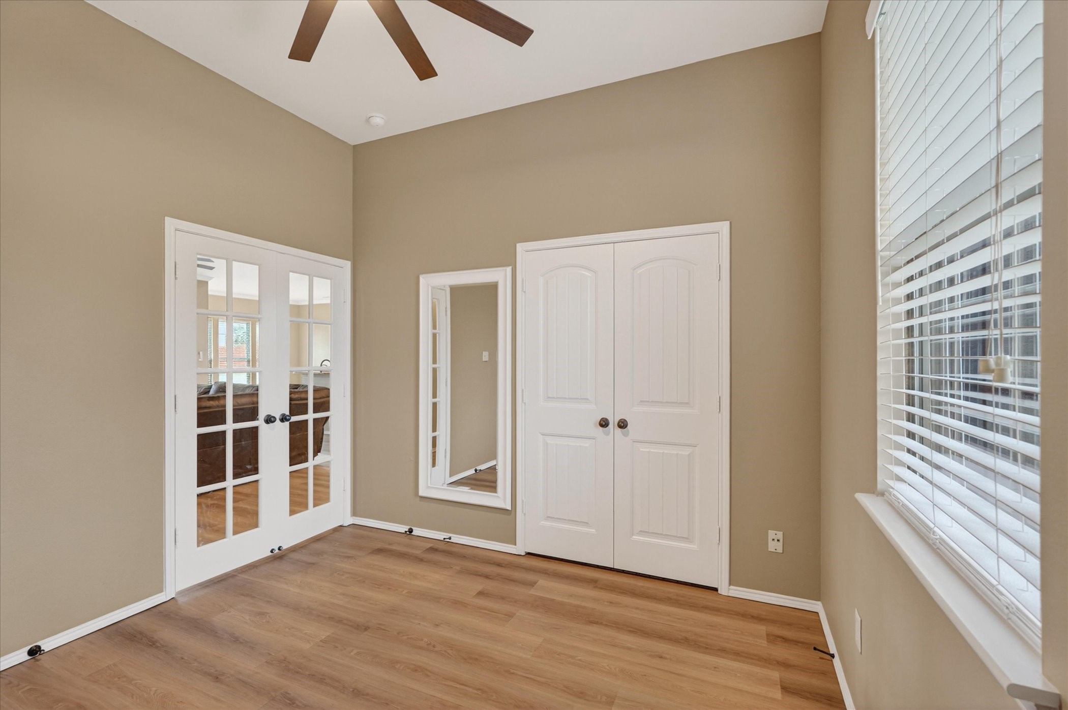1741 Pine Drive Midlothian TX 76065