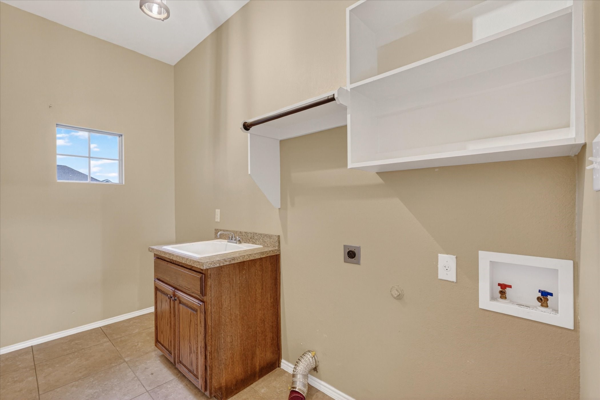 1741 Pine Drive Midlothian TX 76065
