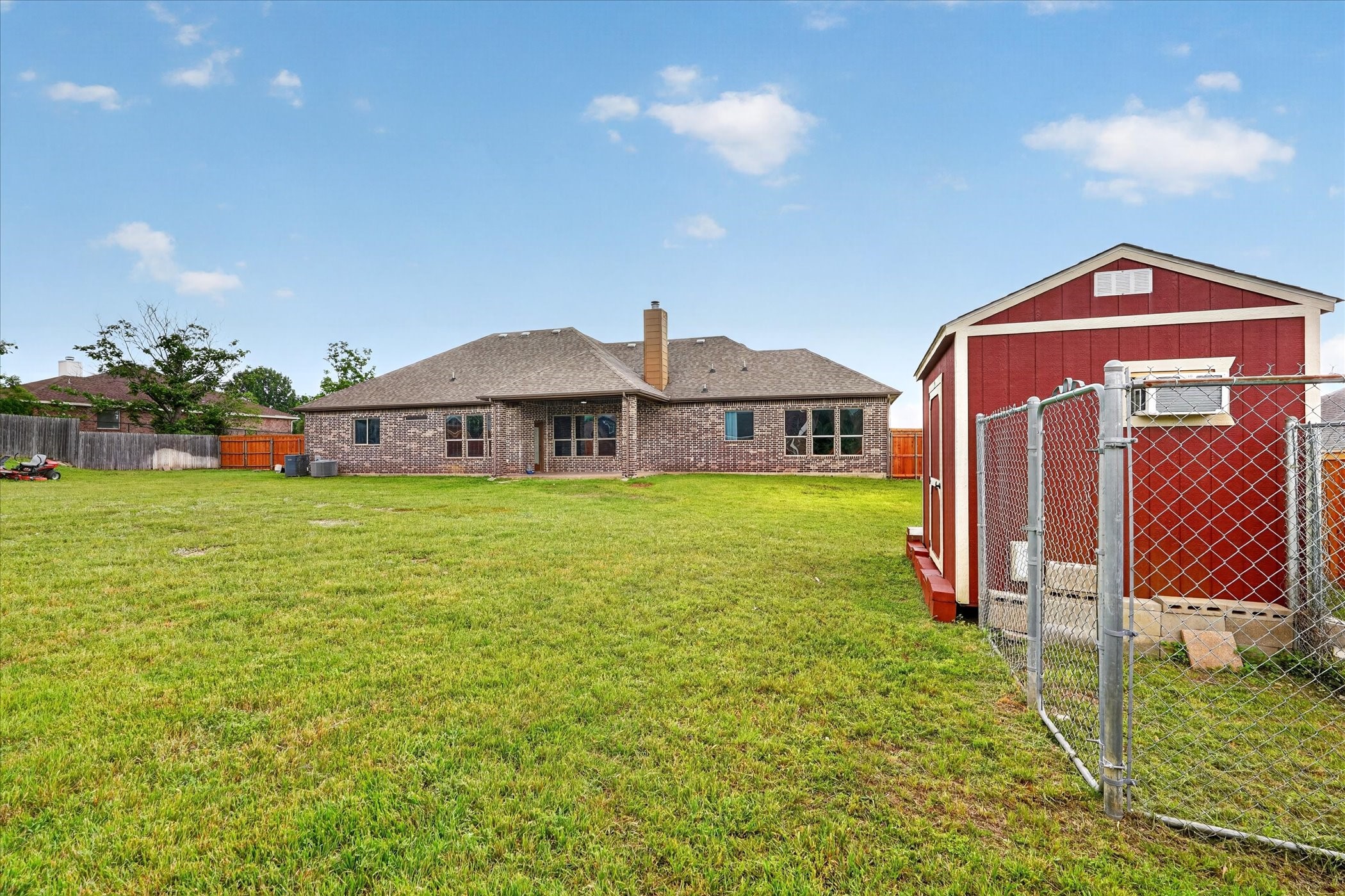 1741 Pine Drive Midlothian TX 76065