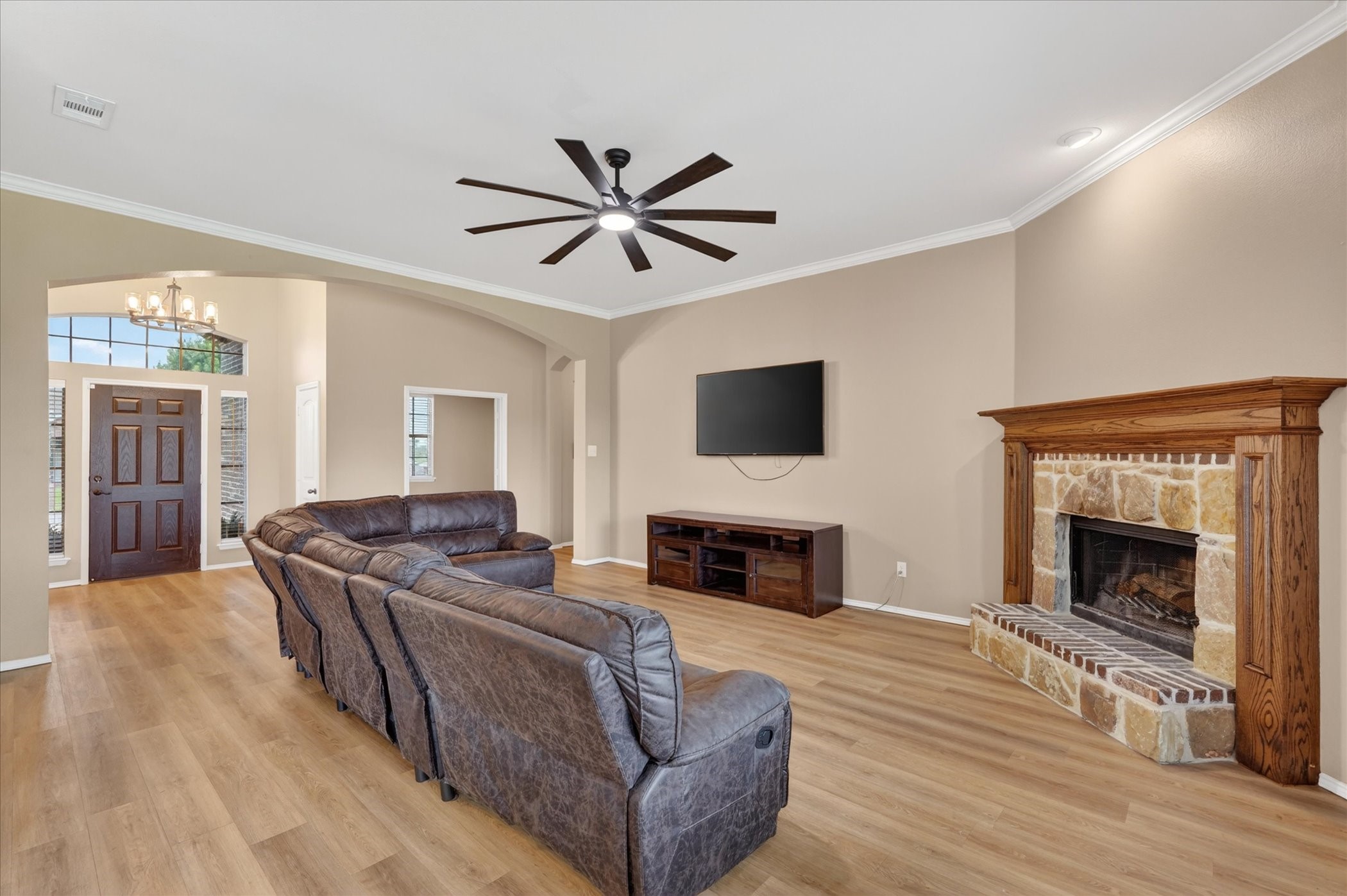 1741 Pine Drive Midlothian TX 76065