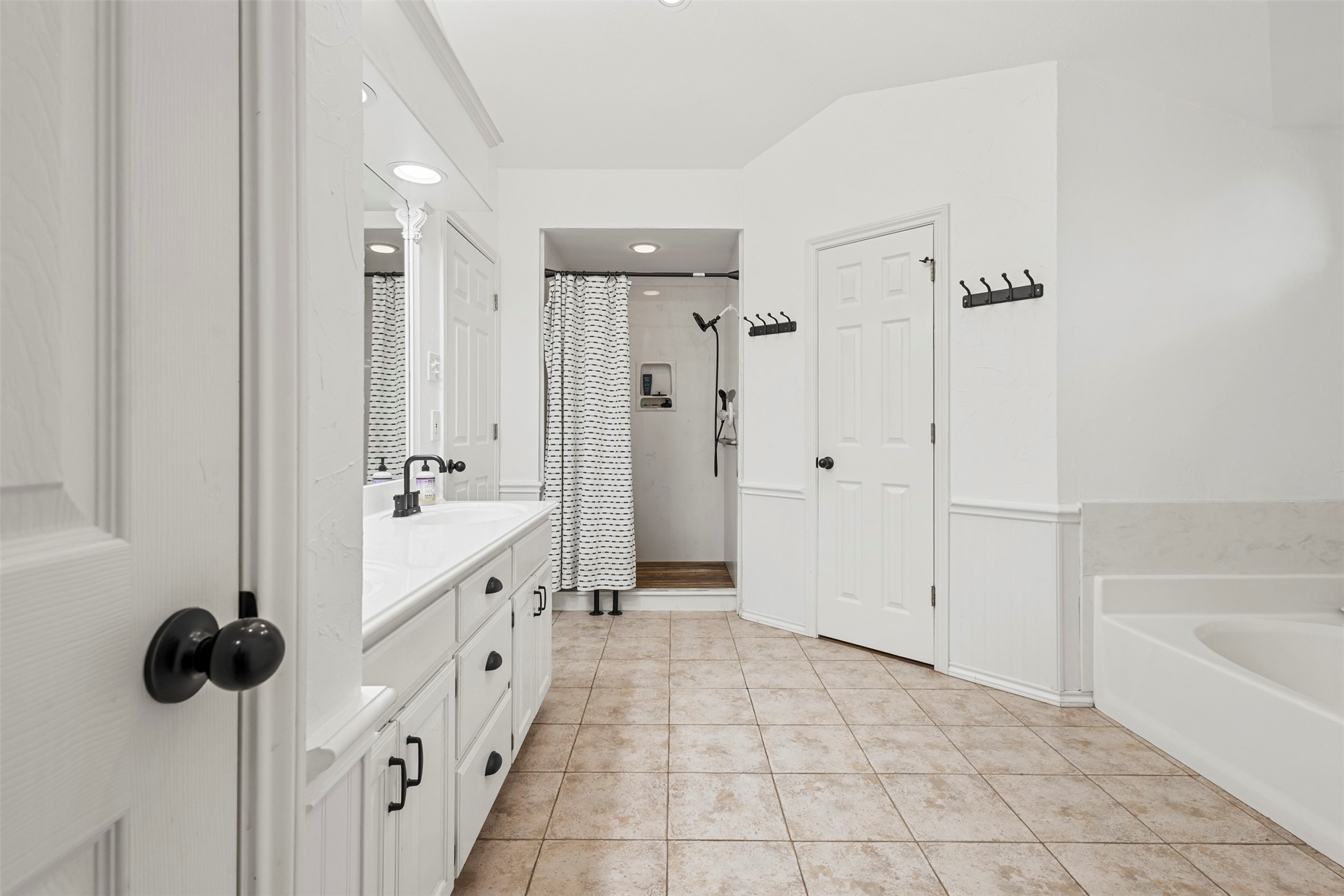 5303 Tioga Court De Cordova TX 76049