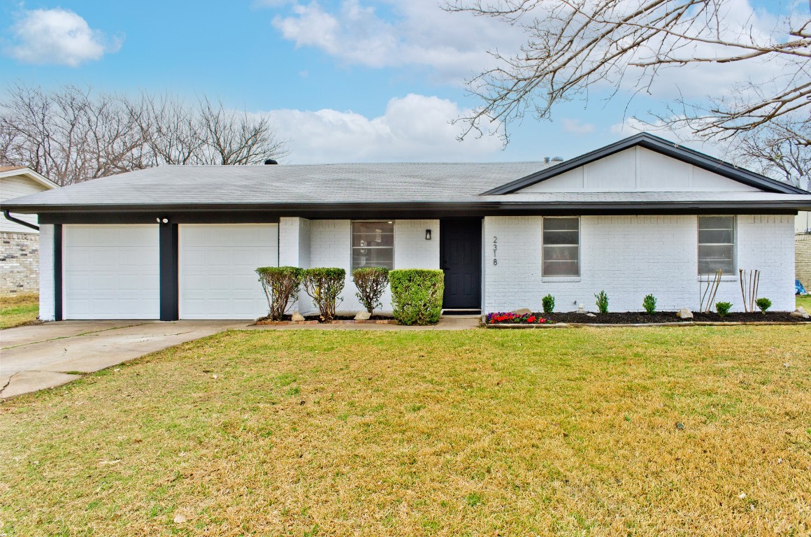 2318 Avenue C Grand Prairie TX 75051