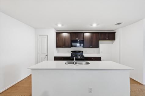 1101 Green Oaks Drive Hutchins TX 75141
