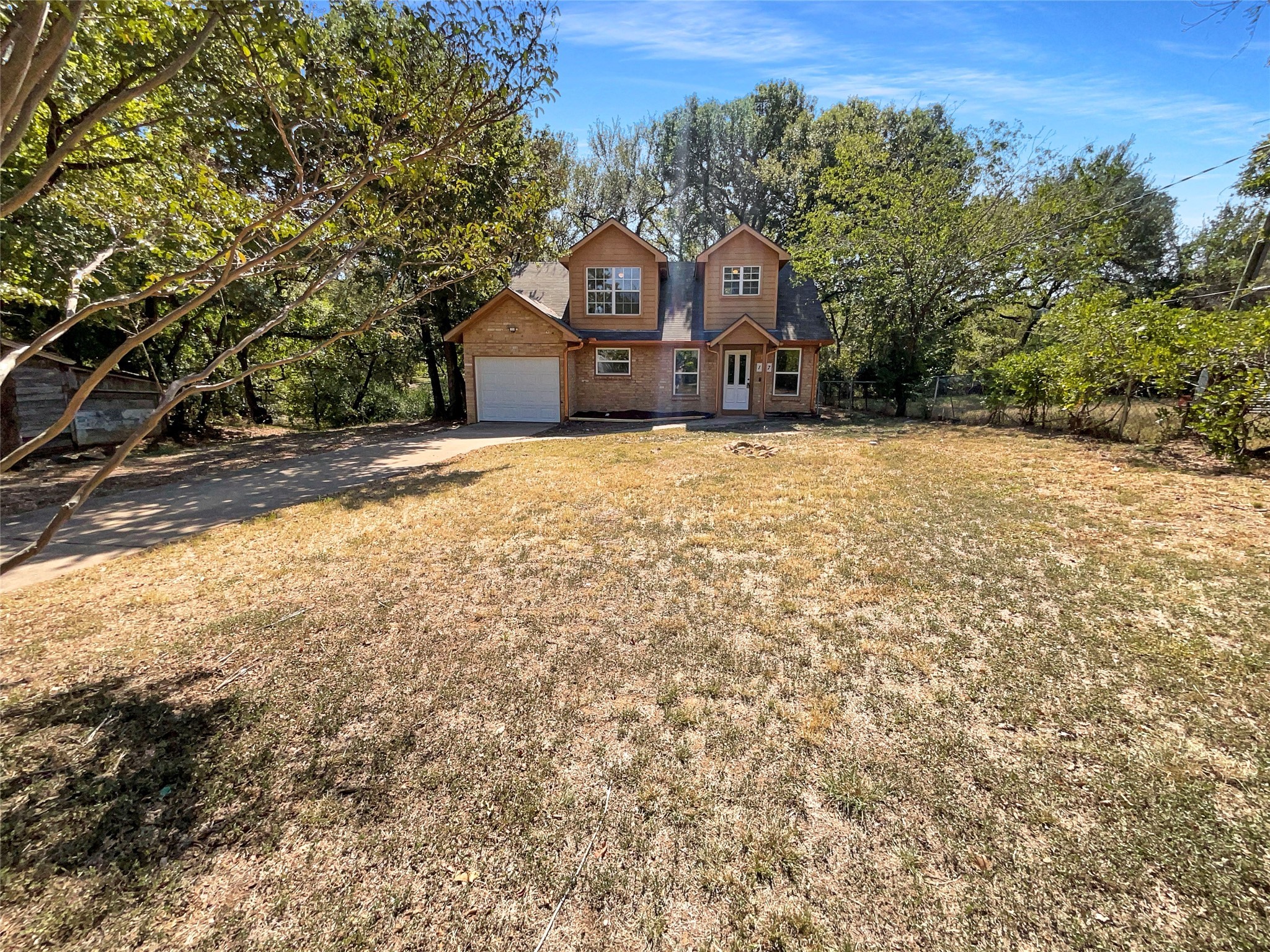 117 Avondale Avenue Azle TX 76020