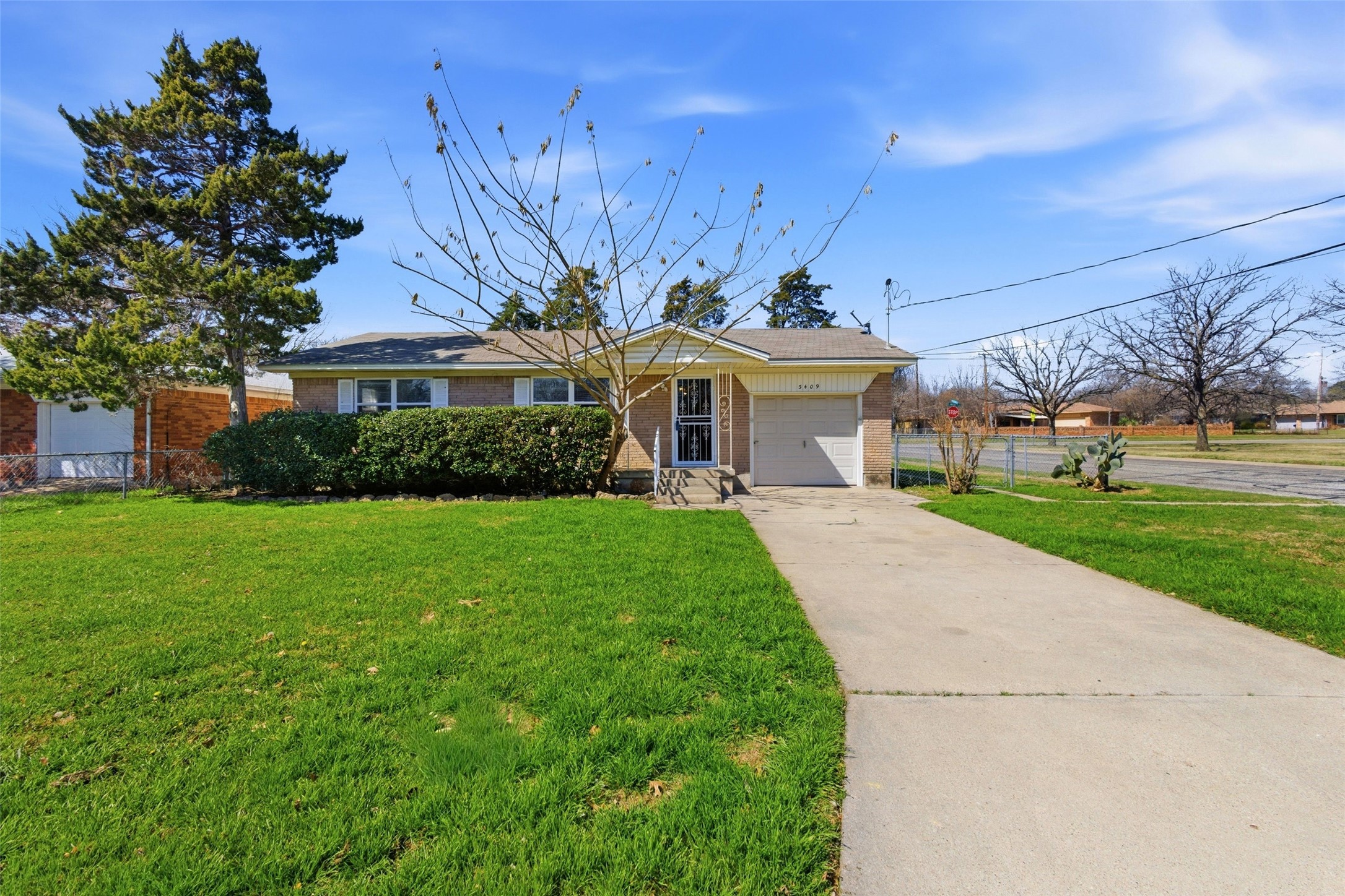3409 Heather Lane Denton TX 76209