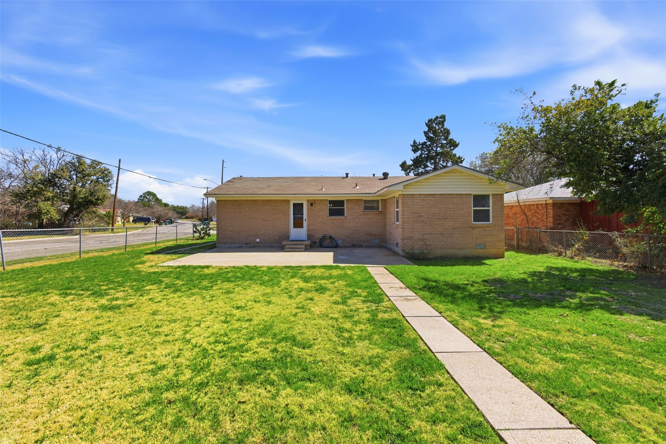 3409 Heather Lane Denton TX 76209