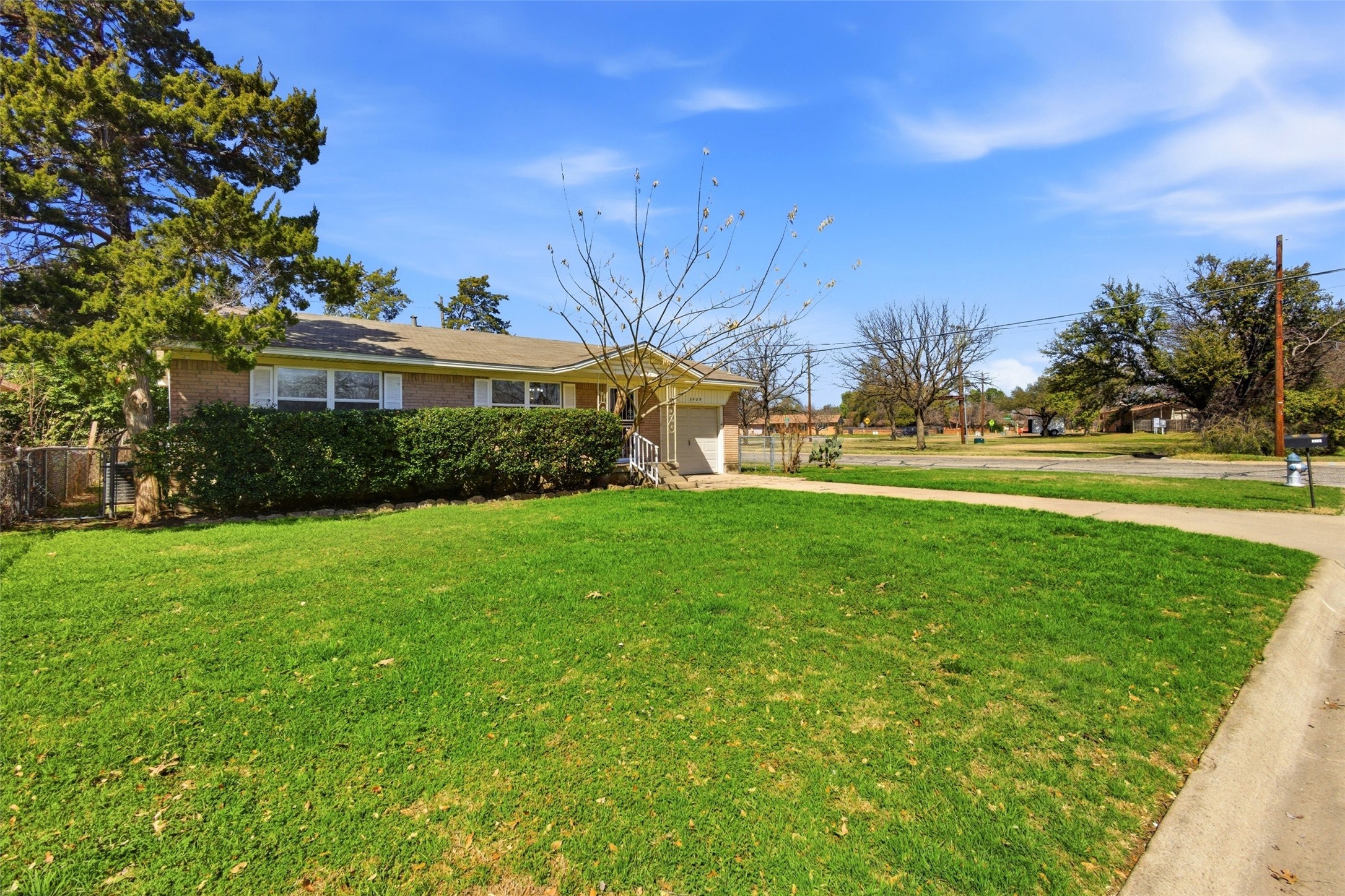 3409 Heather Lane Denton TX 76209