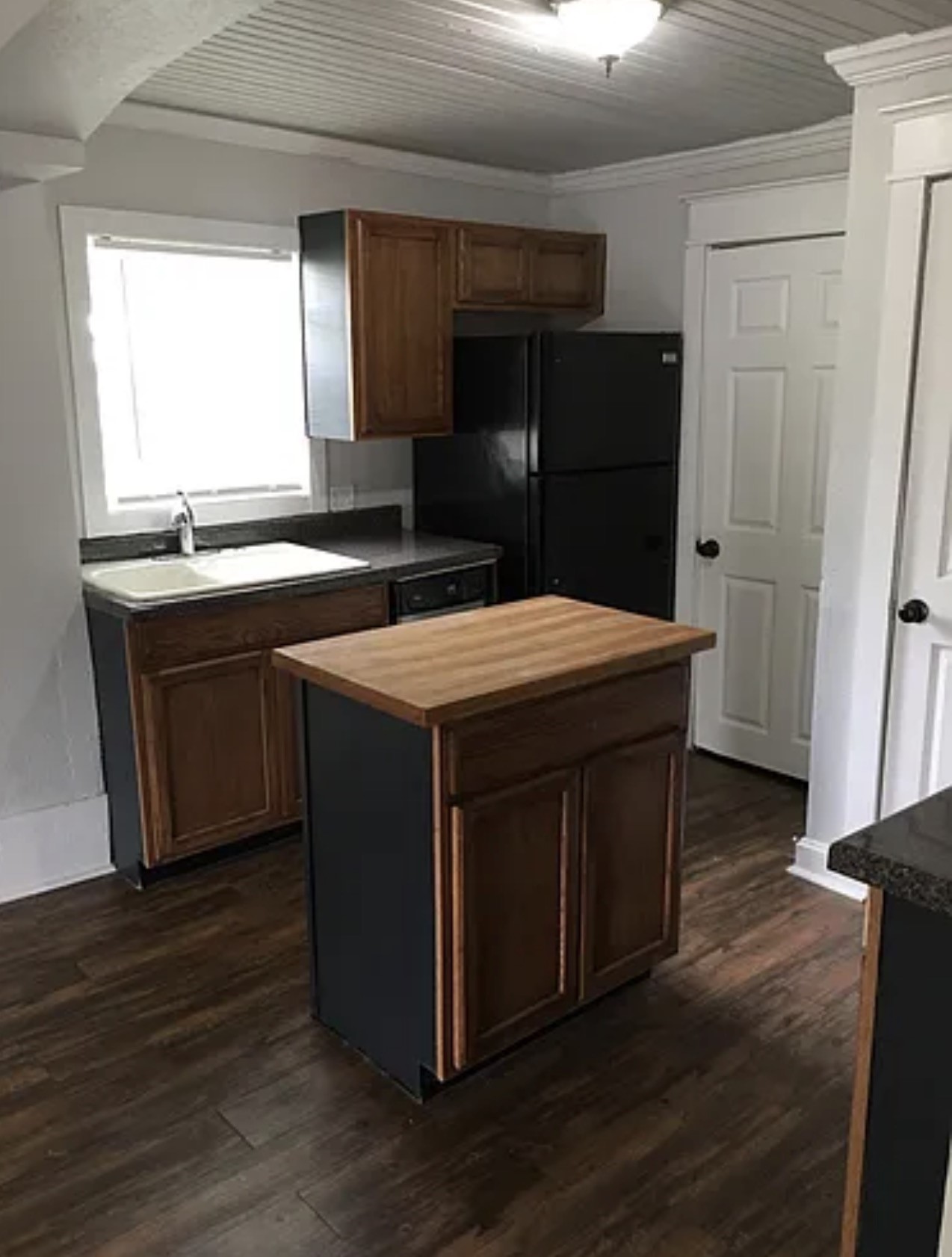 1012 Oak Street Mckinney TX 75069