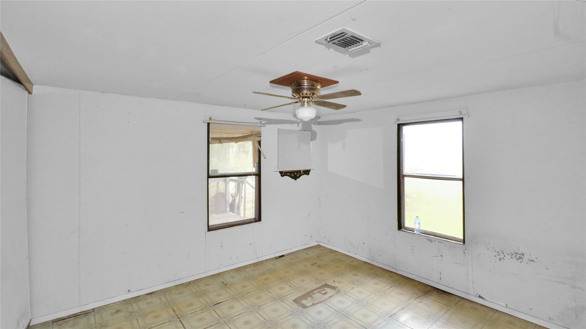 306 Denver Road Sunset TX 76270