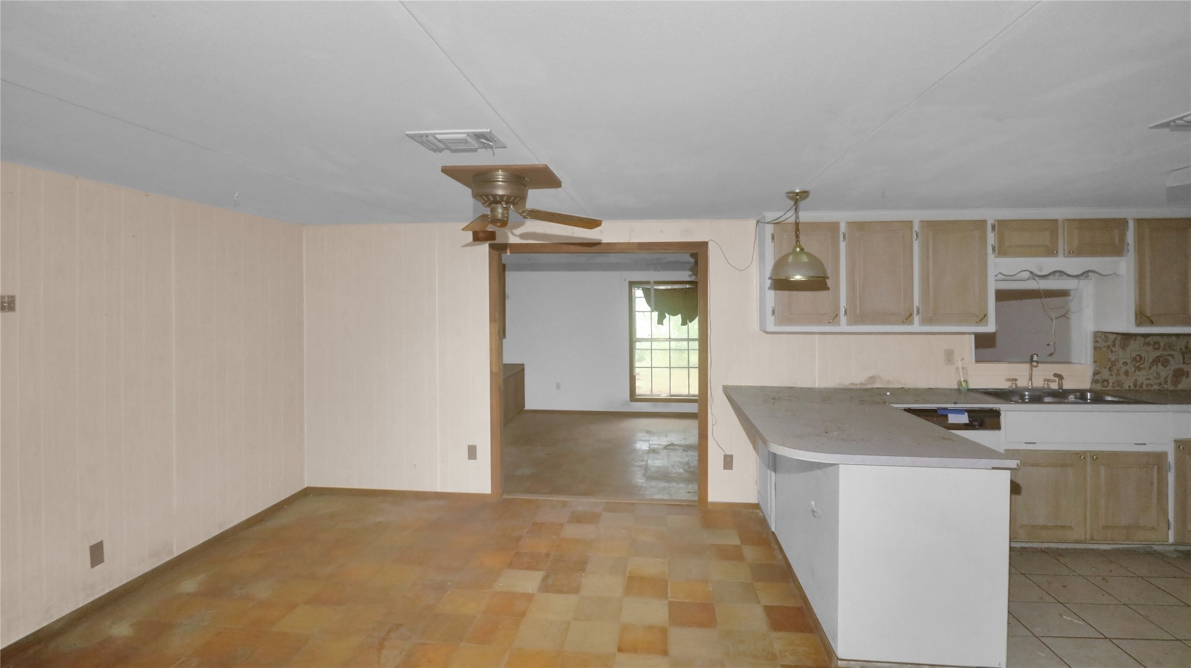 306 Denver Road Sunset TX 76270