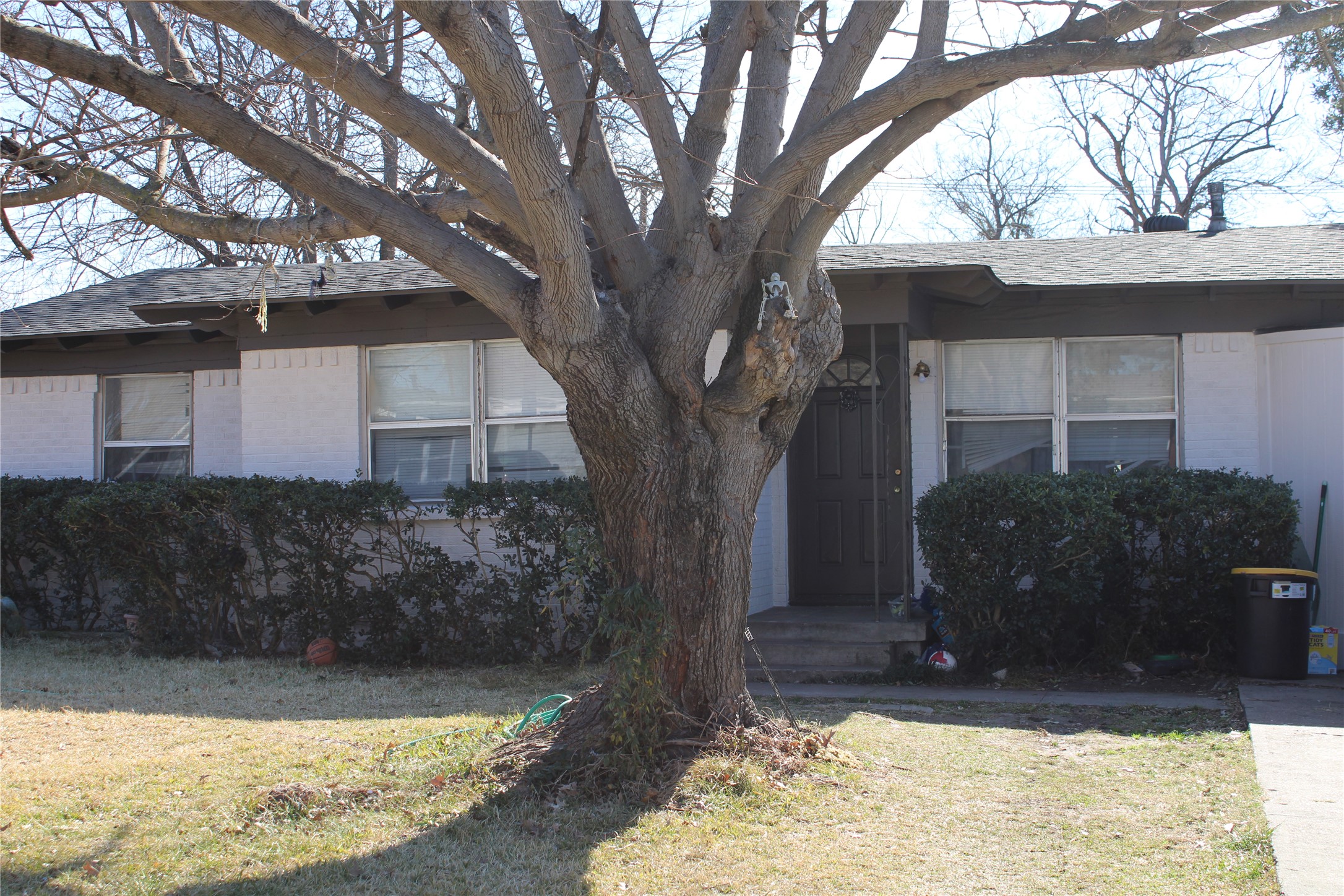 1620 Hillcrest Street Mesquite TX 75149