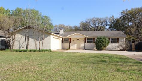 412 Granada Calle Court Granbury TX 76049