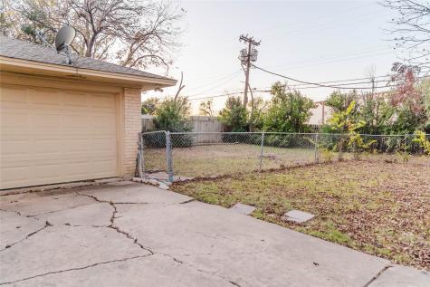 317 Willow Wood Lane Desoto TX 75115