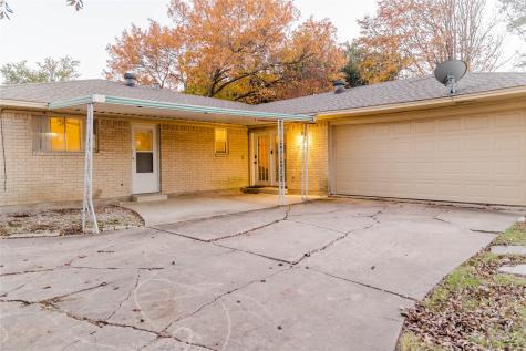 317 Willow Wood Lane Desoto TX 75115