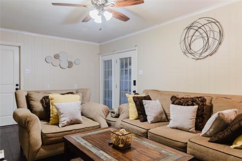 317 Willow Wood Lane Desoto TX 75115