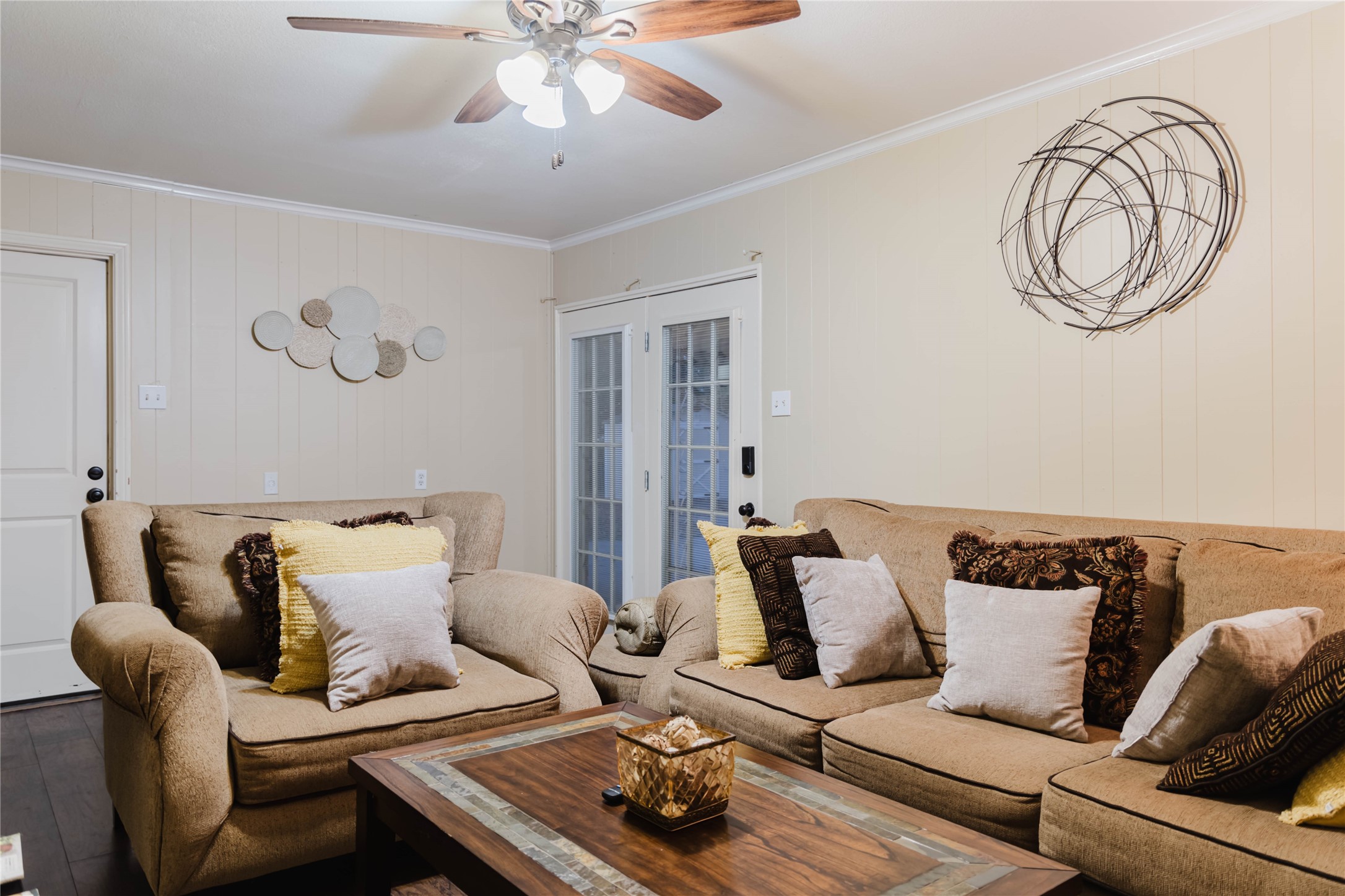 317 Willow Wood Lane Desoto TX 75115