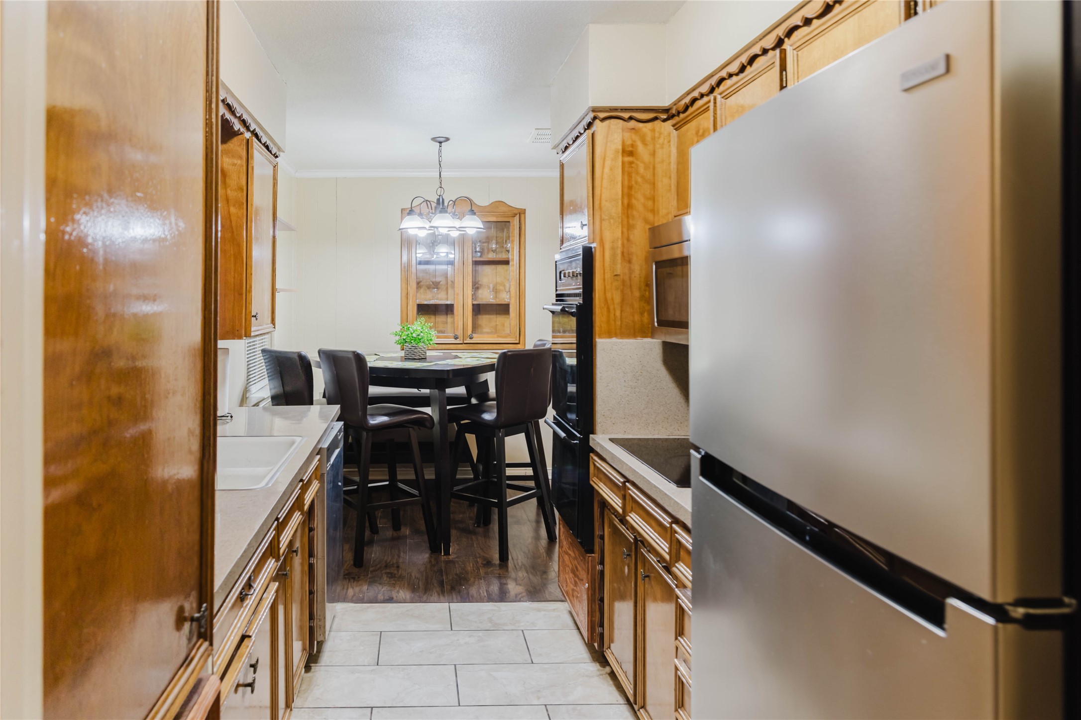 317 Willow Wood Lane Desoto TX 75115