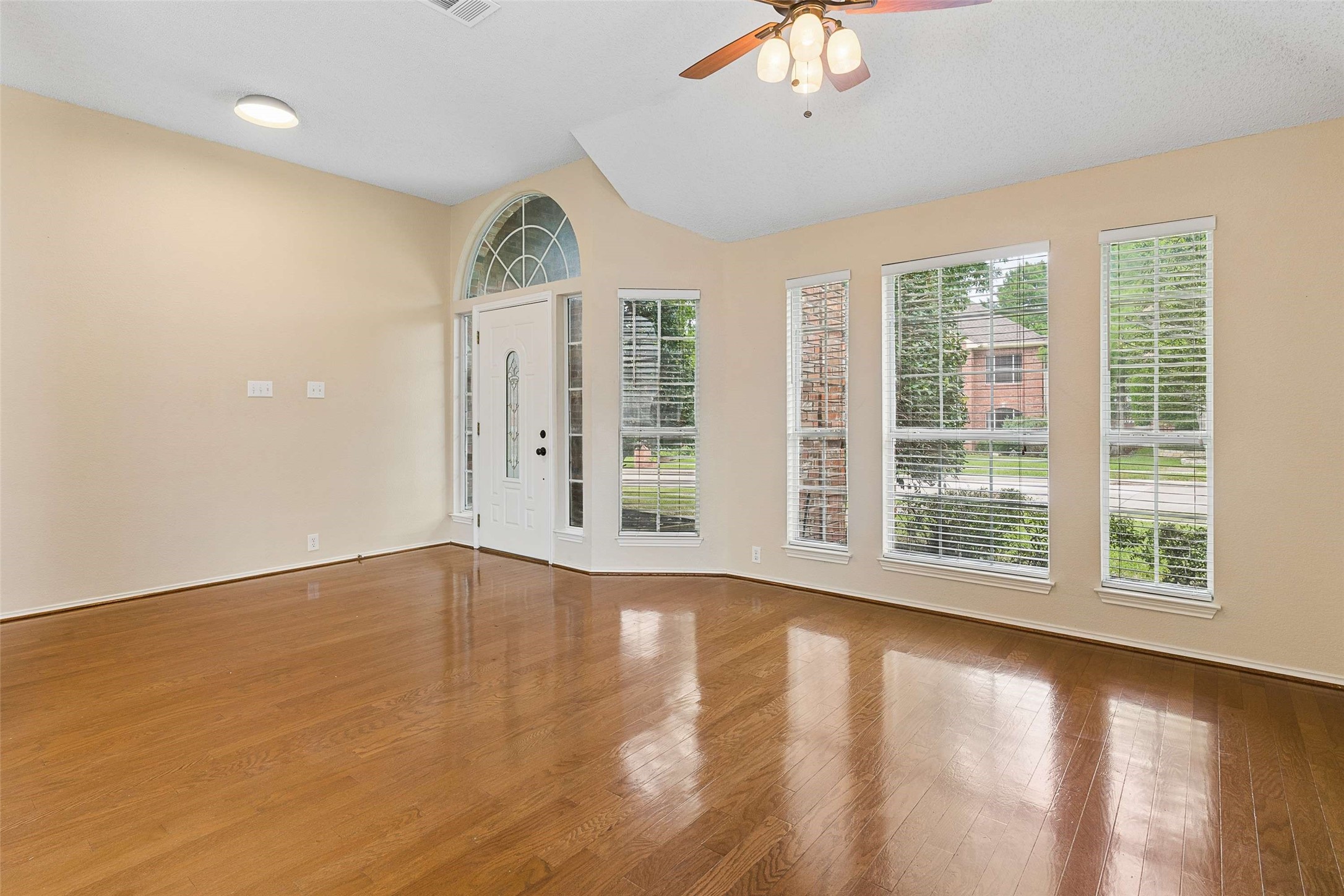 2104 Gent Drive Plano TX 75025