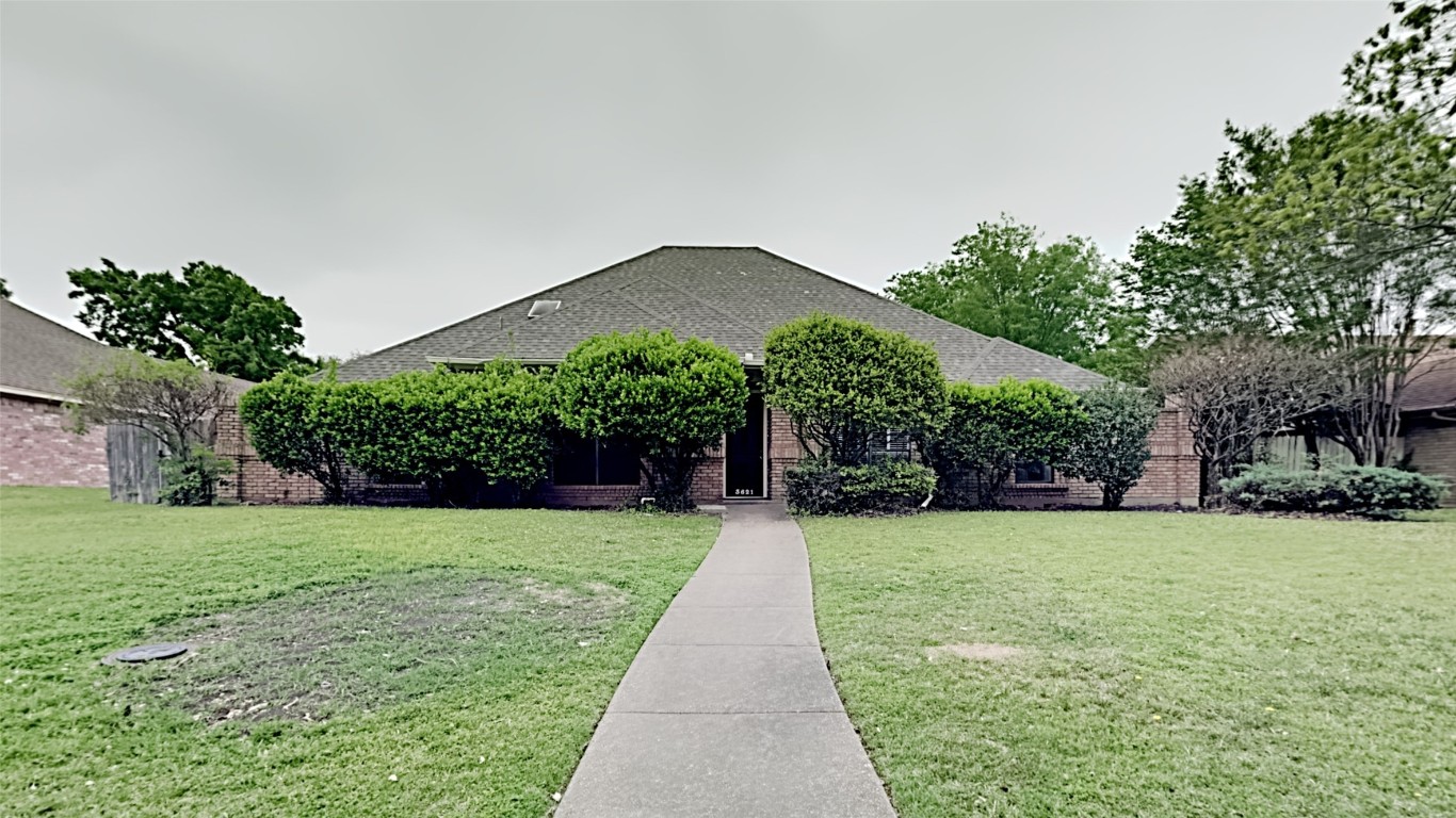 3621 Colosseum Way Grand Prairie TX 75052