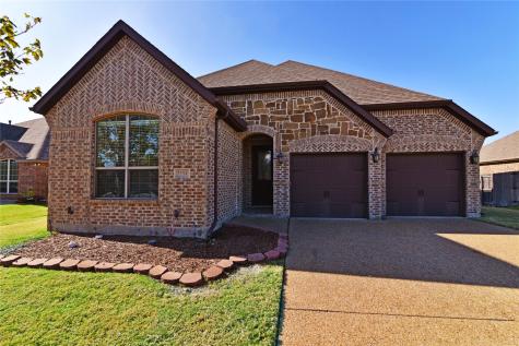 1114 Oak Ridge Road Forney TX 75126