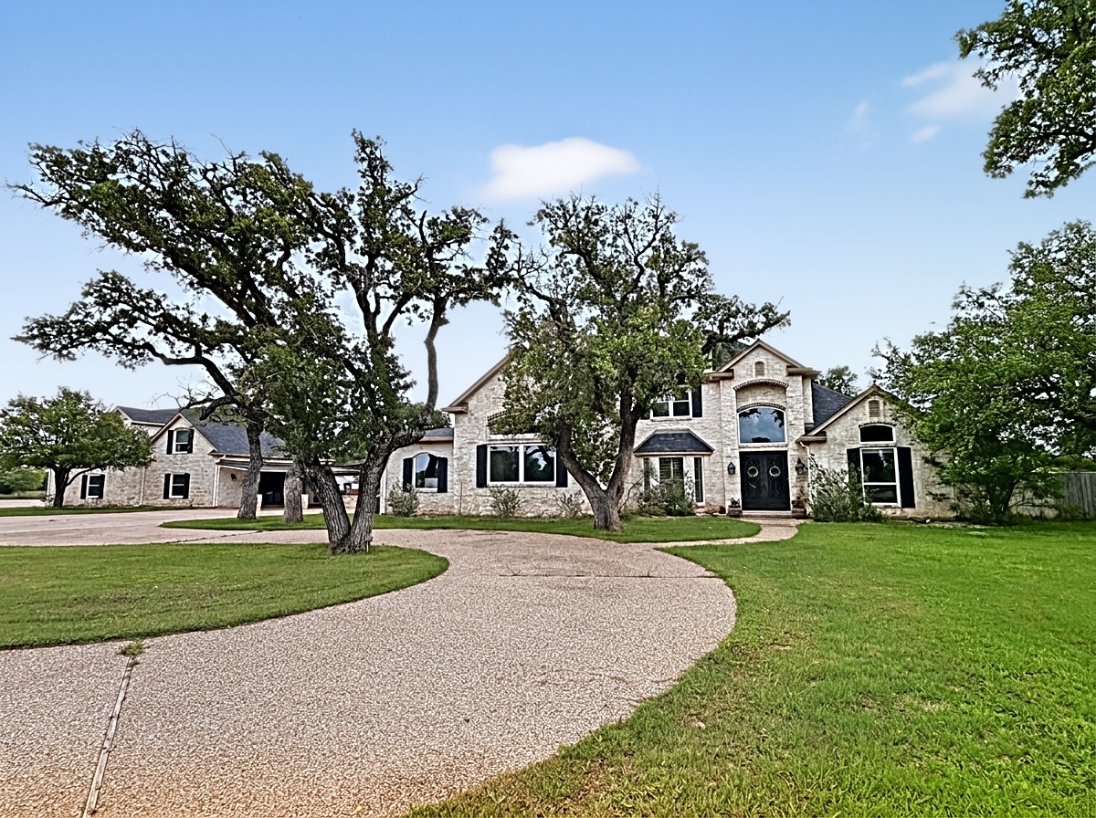 909 Higginbotham Lane China Spring TX 76633