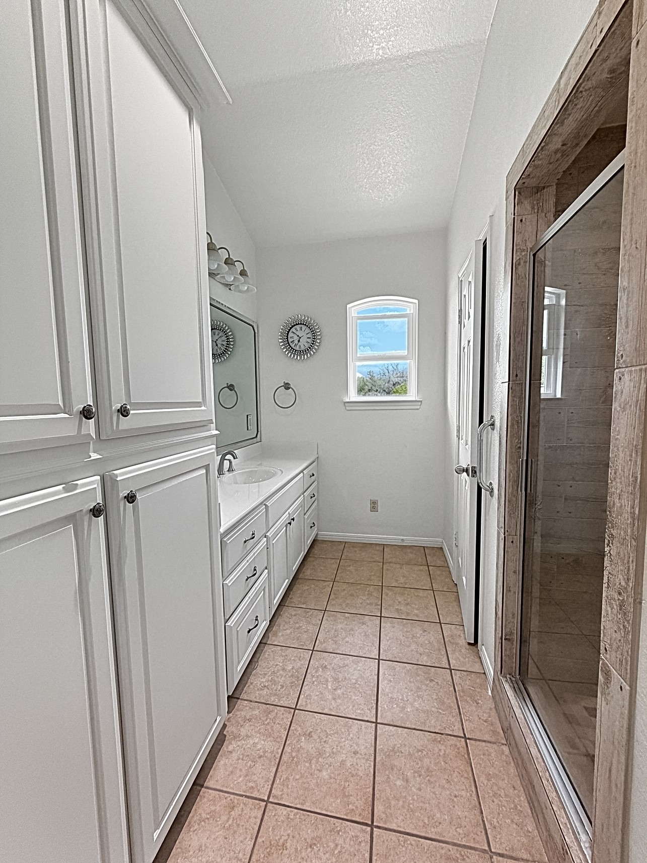 909 Higginbotham Lane China Spring TX 76633
