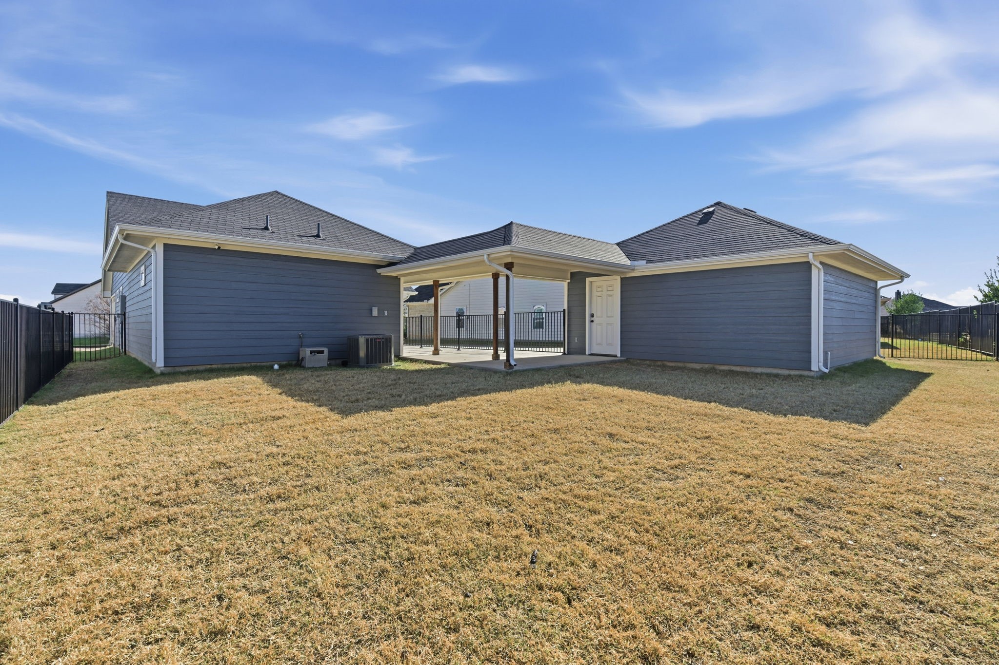 649 Charlotte Lane Burleson TX 76028