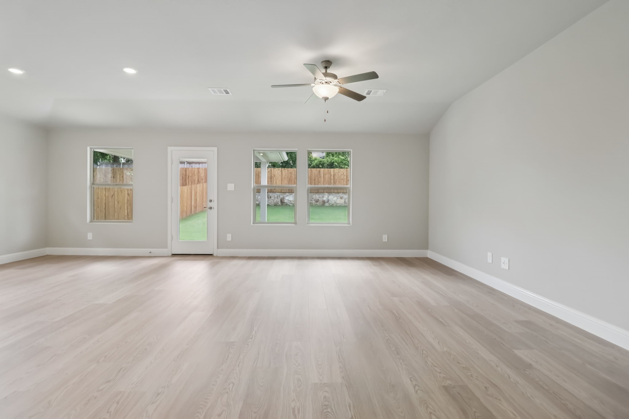 510 Castle Road Sherman TX 75092