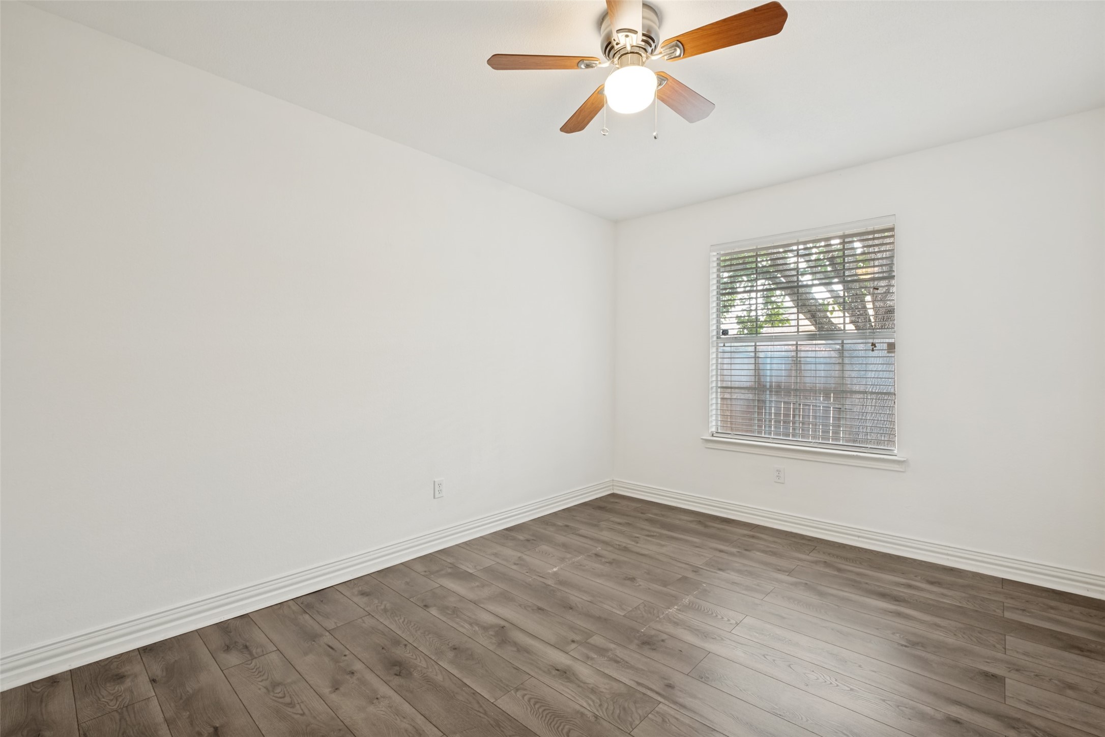 4232 Osborn Road Dallas TX 75227